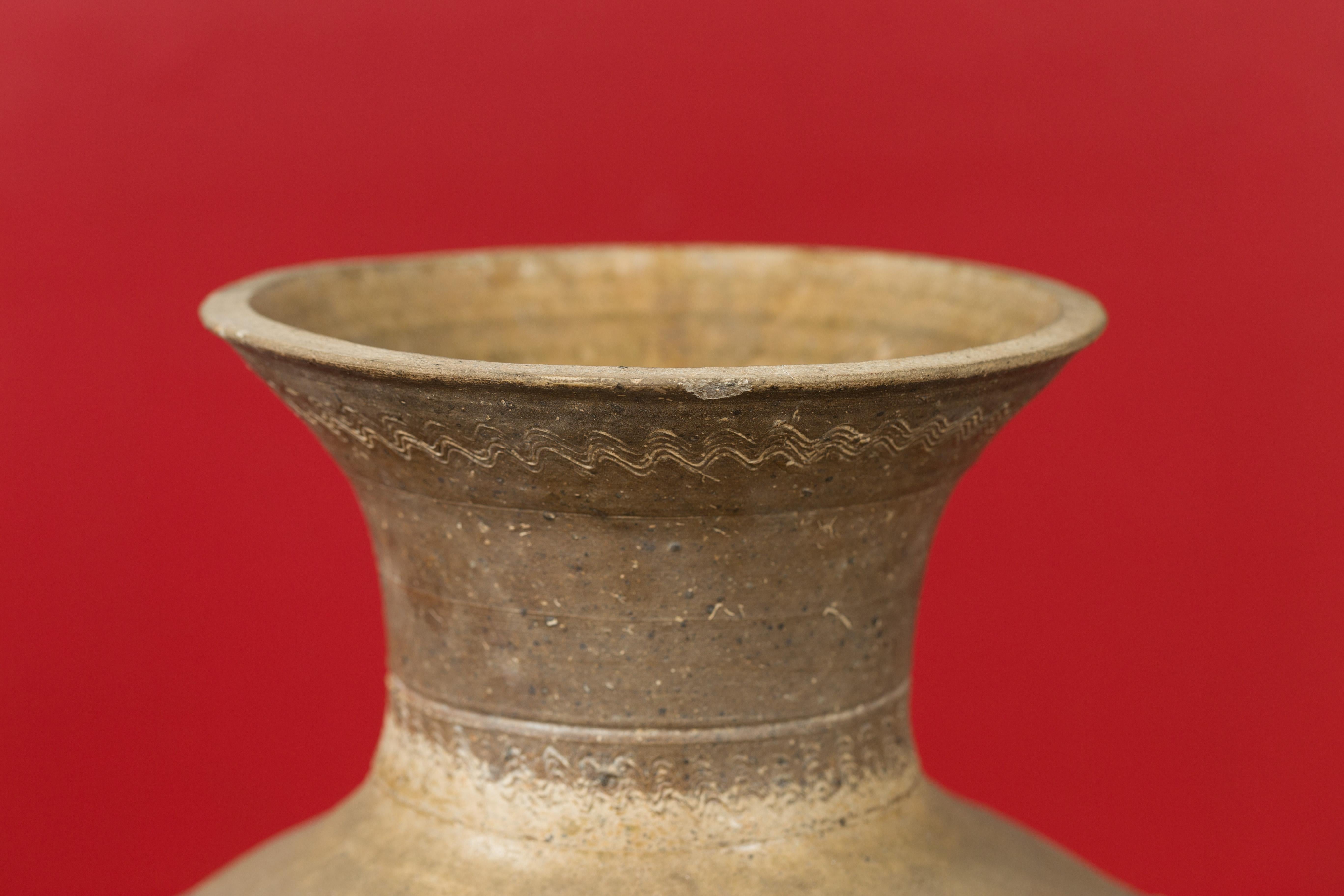 Chinese Han Dynasty Glazed Hu Vessel with Petite Handles, circa 202 BC-200 AD In Good Condition For Sale In Yonkers, NY