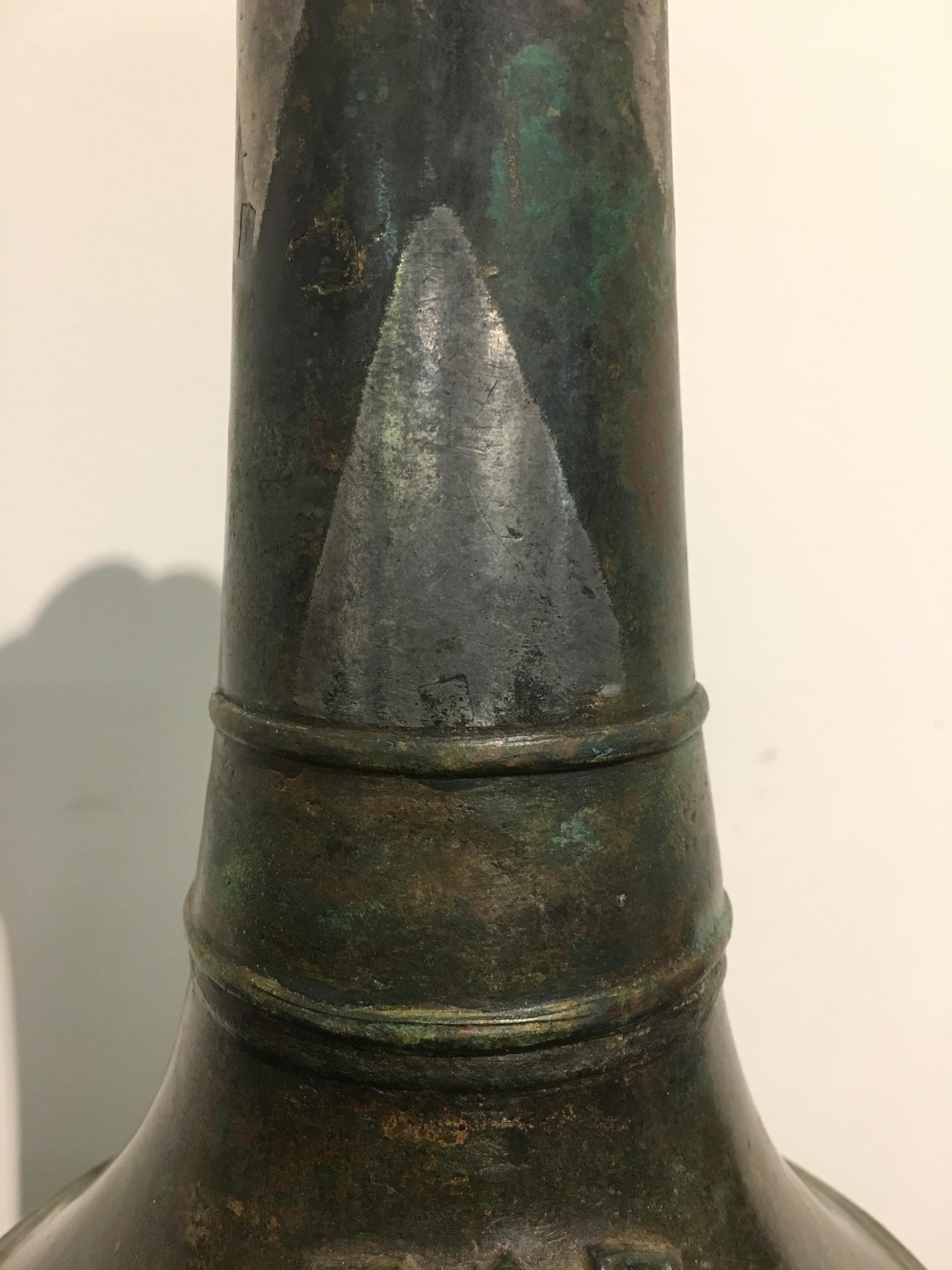 18th Century and Earlier Chinese Han Dynasty Silver-Decorated Garlic Head Bronze Hu Vase, 3rd Century BC For Sale