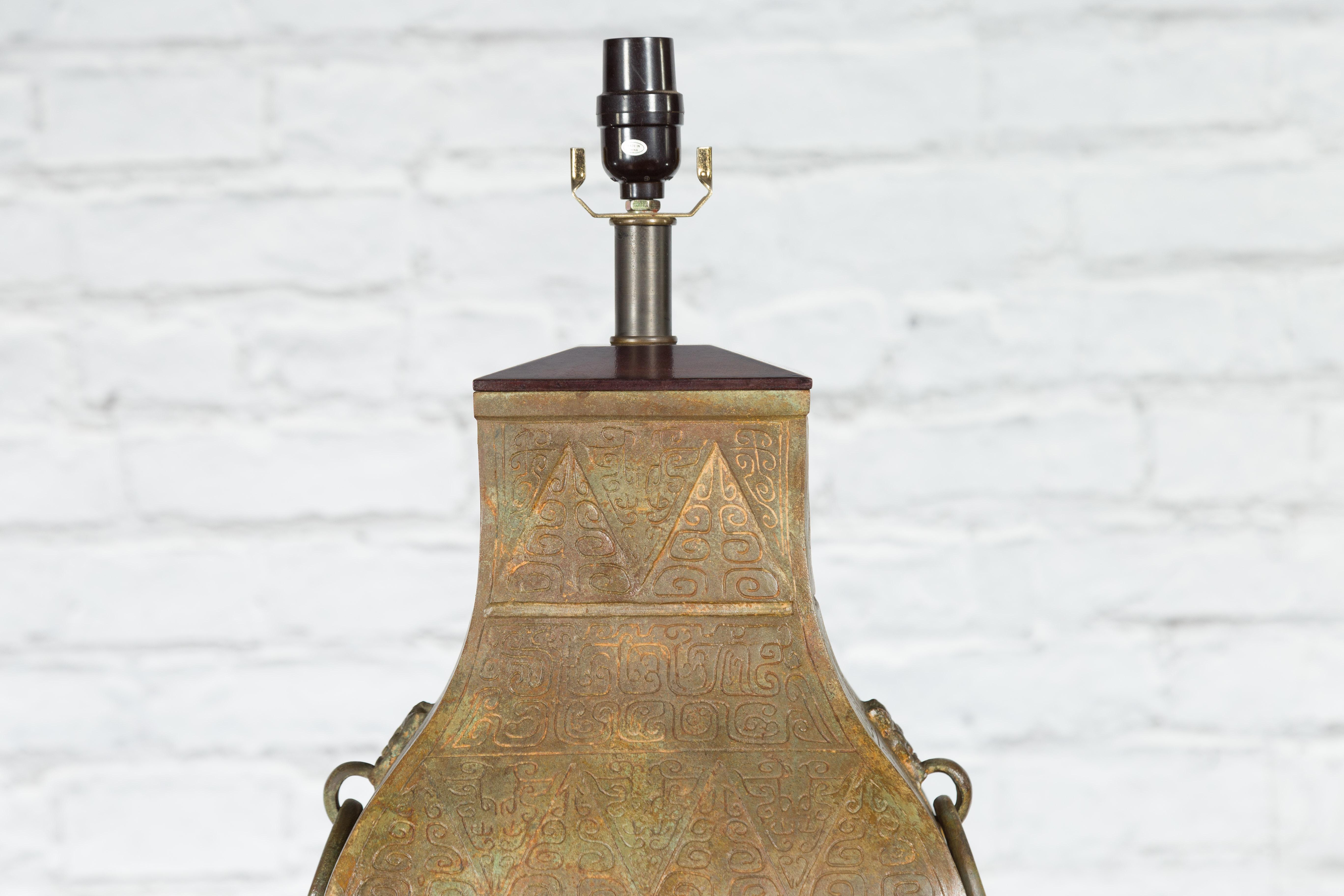 Chinese Han Dynasty Style Hu Vase Shaped Table Lamp with Scrollwork, US Wired For Sale