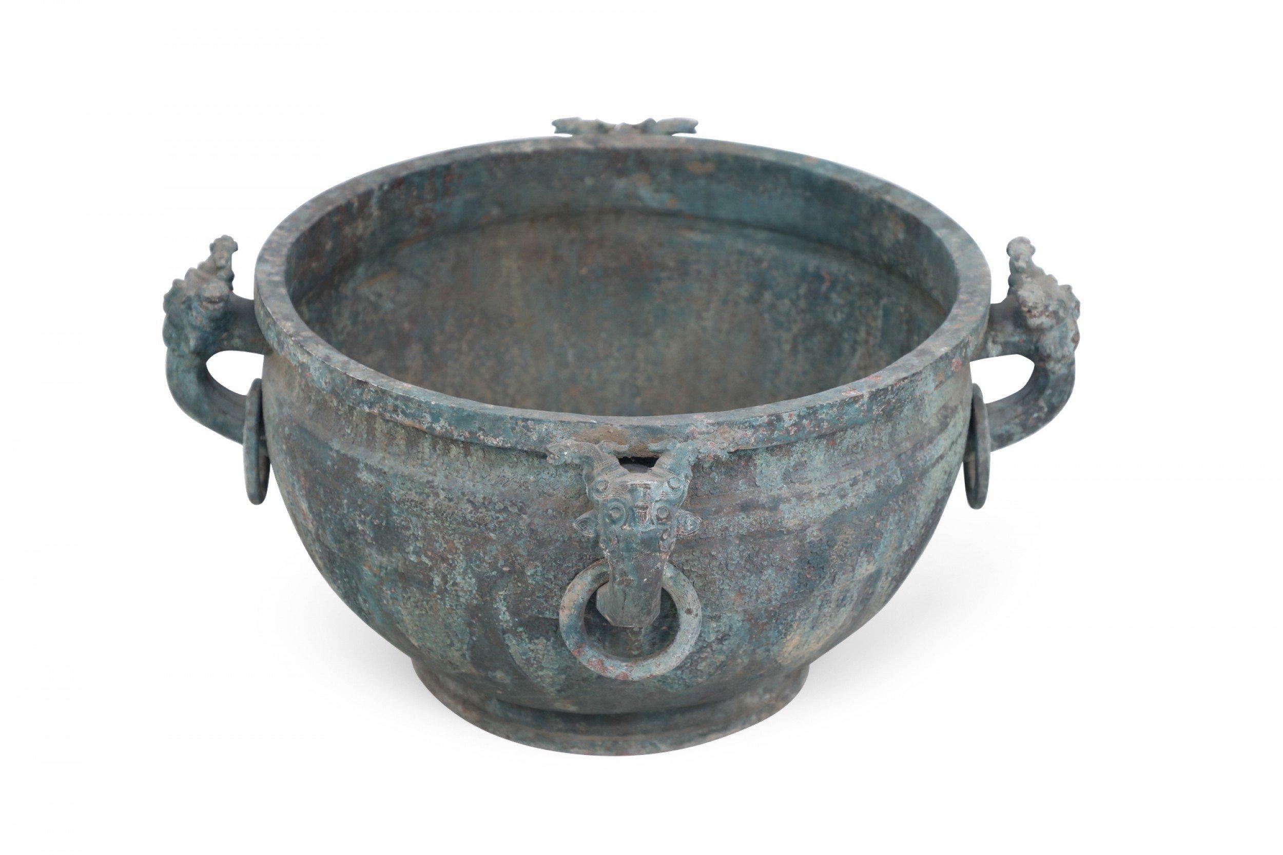 Olla de Bronce Patinado Estilo Dinastía Han China en Bueno estado para la venta en Queens, NY