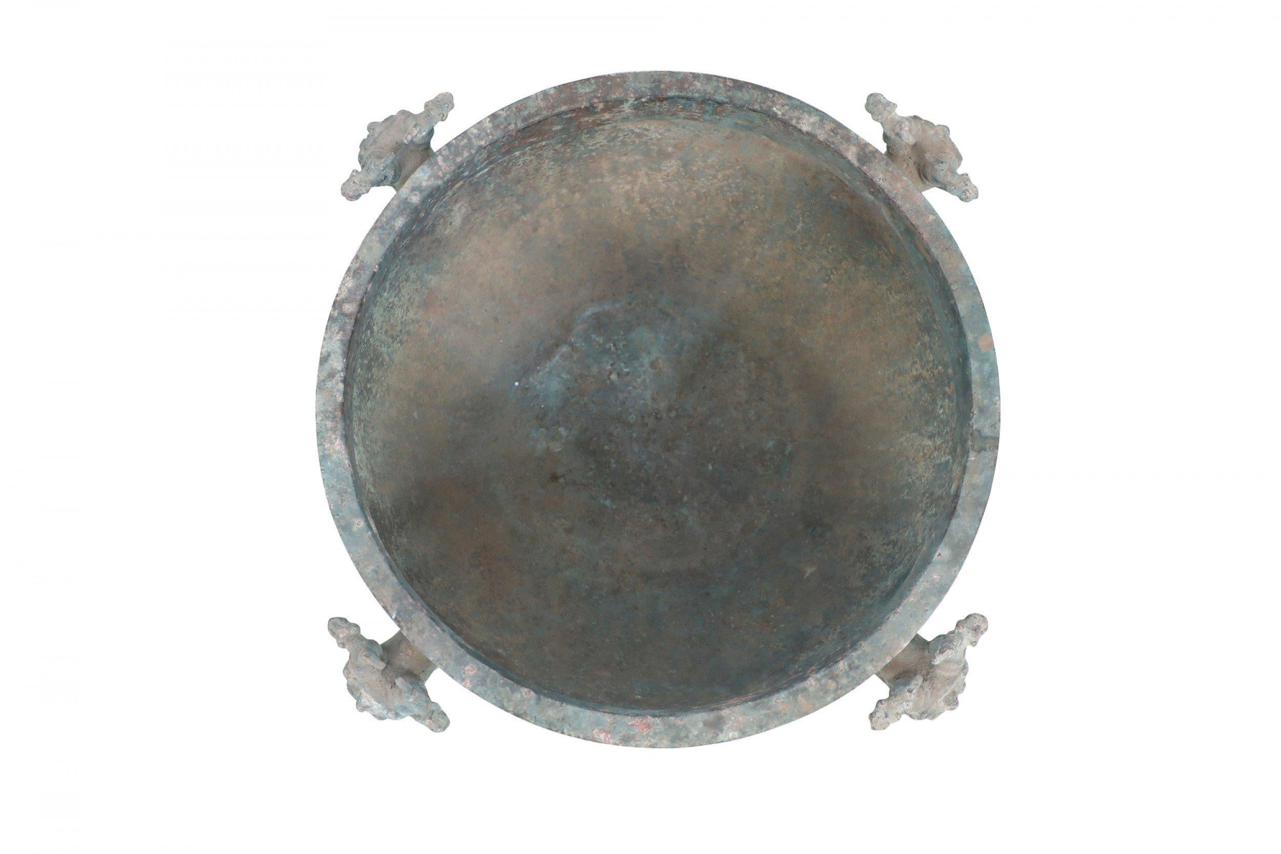 Olla de Bronce Patinado Estilo Dinastía Han China en venta 1