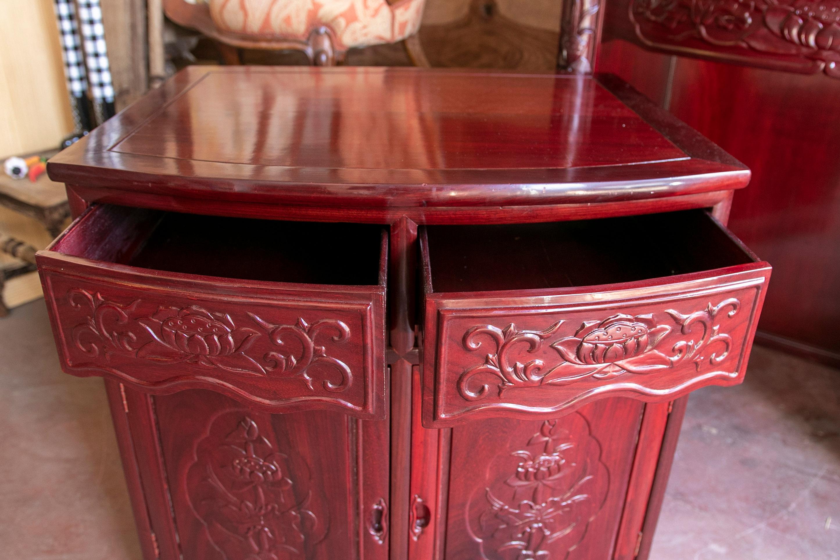 Chinese Hand-Carved Altar of Mahogany Wood and Lower Part with Doors and Drawers For Sale 6