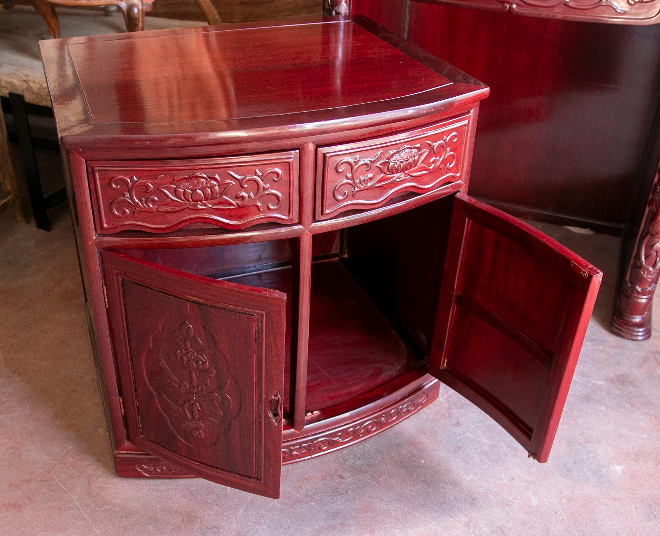 Chinese Hand-Carved Altar of Mahogany Wood and Lower Part with Doors and Drawers For Sale 7