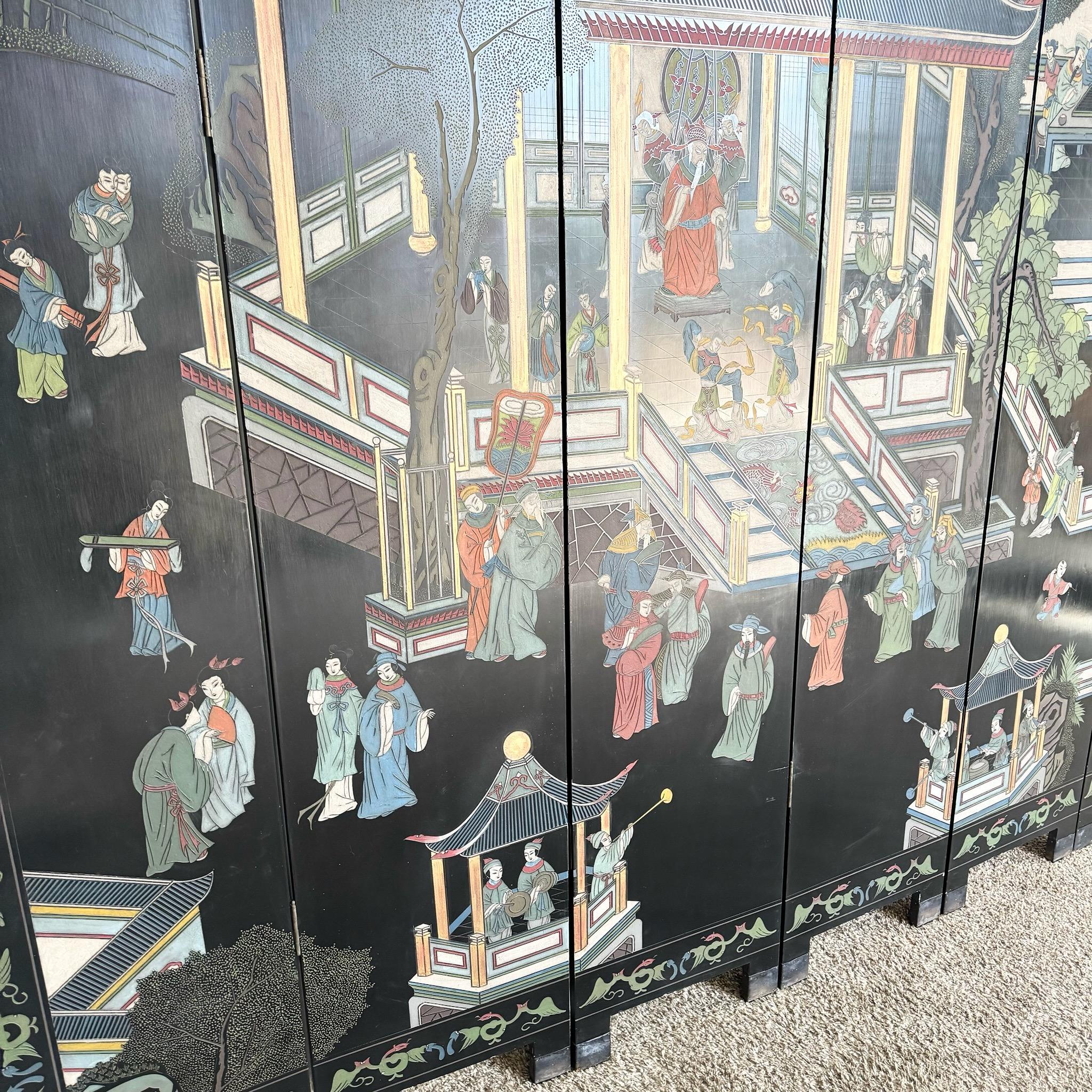 Chinese Hand Carved and Painted Room Divider - 6 Panels In Good Condition For Sale In Delray Beach, FL