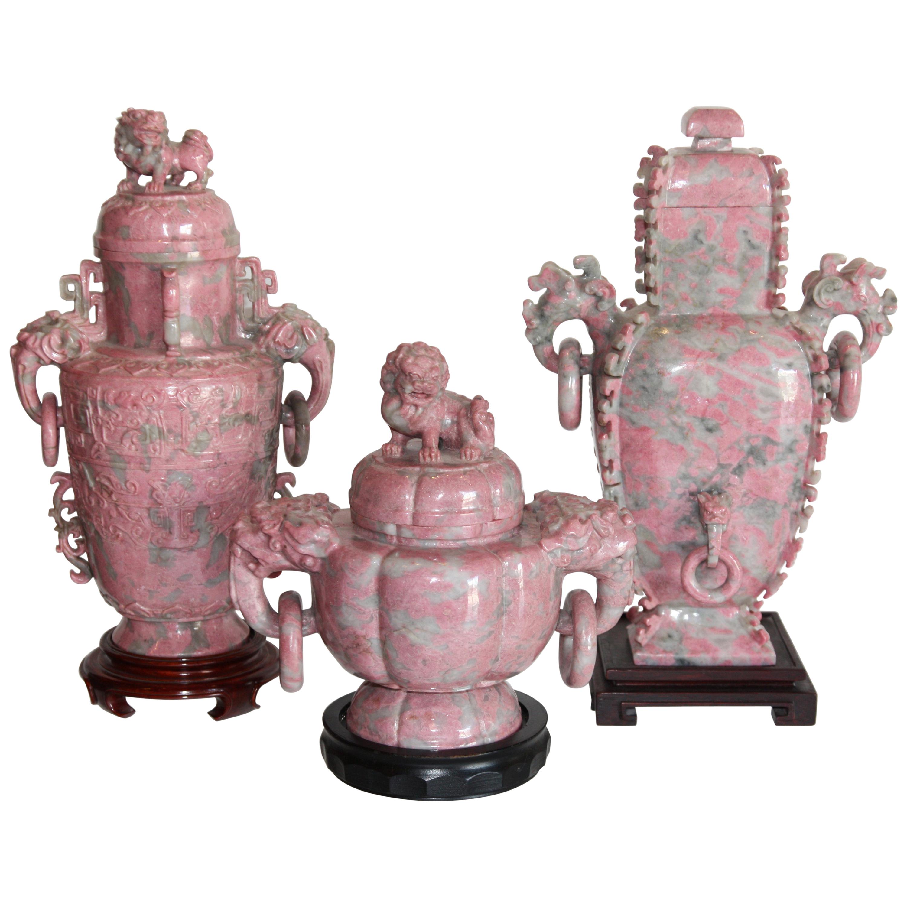 Chinese Hand-Carved Lidded Pink Marble Urns on Plinths For Sale