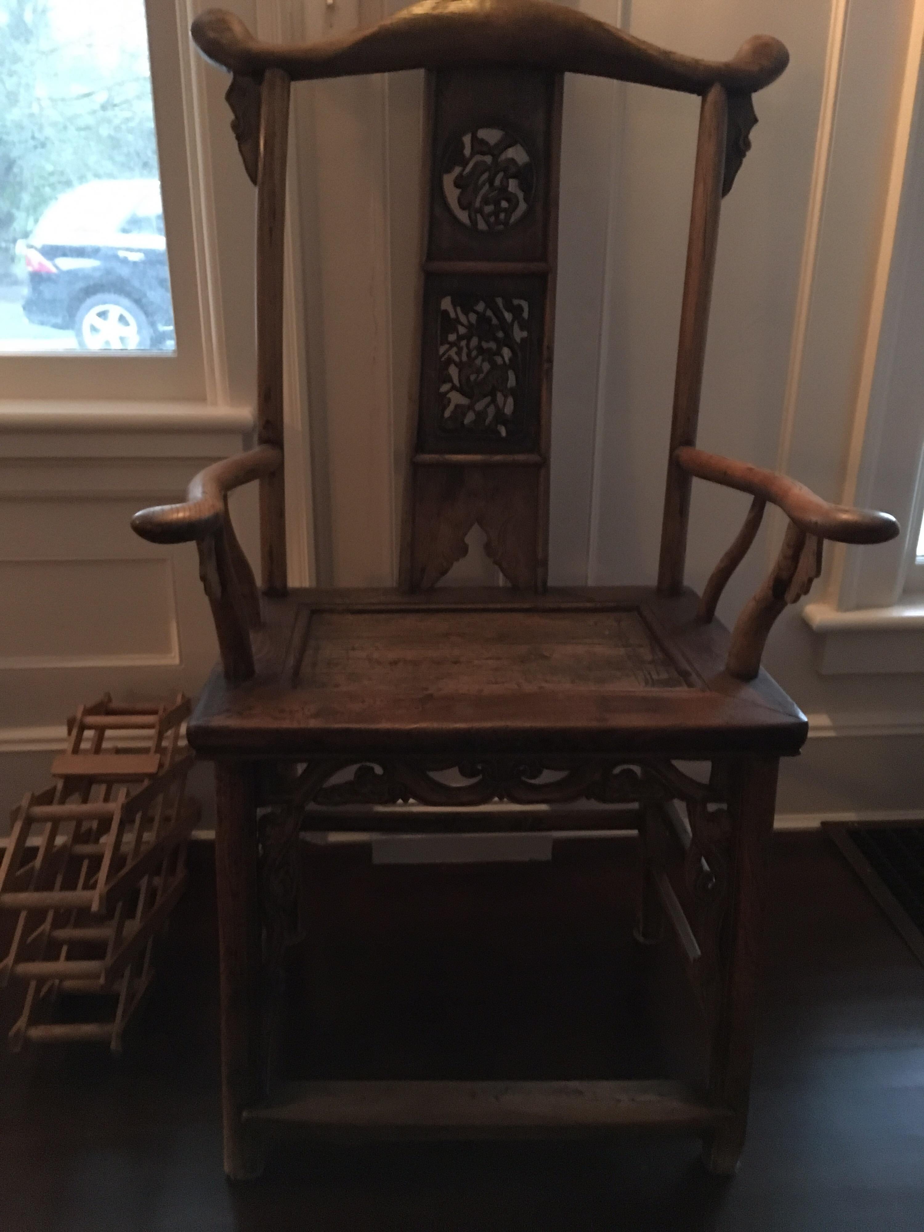 Chinese Hand Carved Nobility Chairs 7