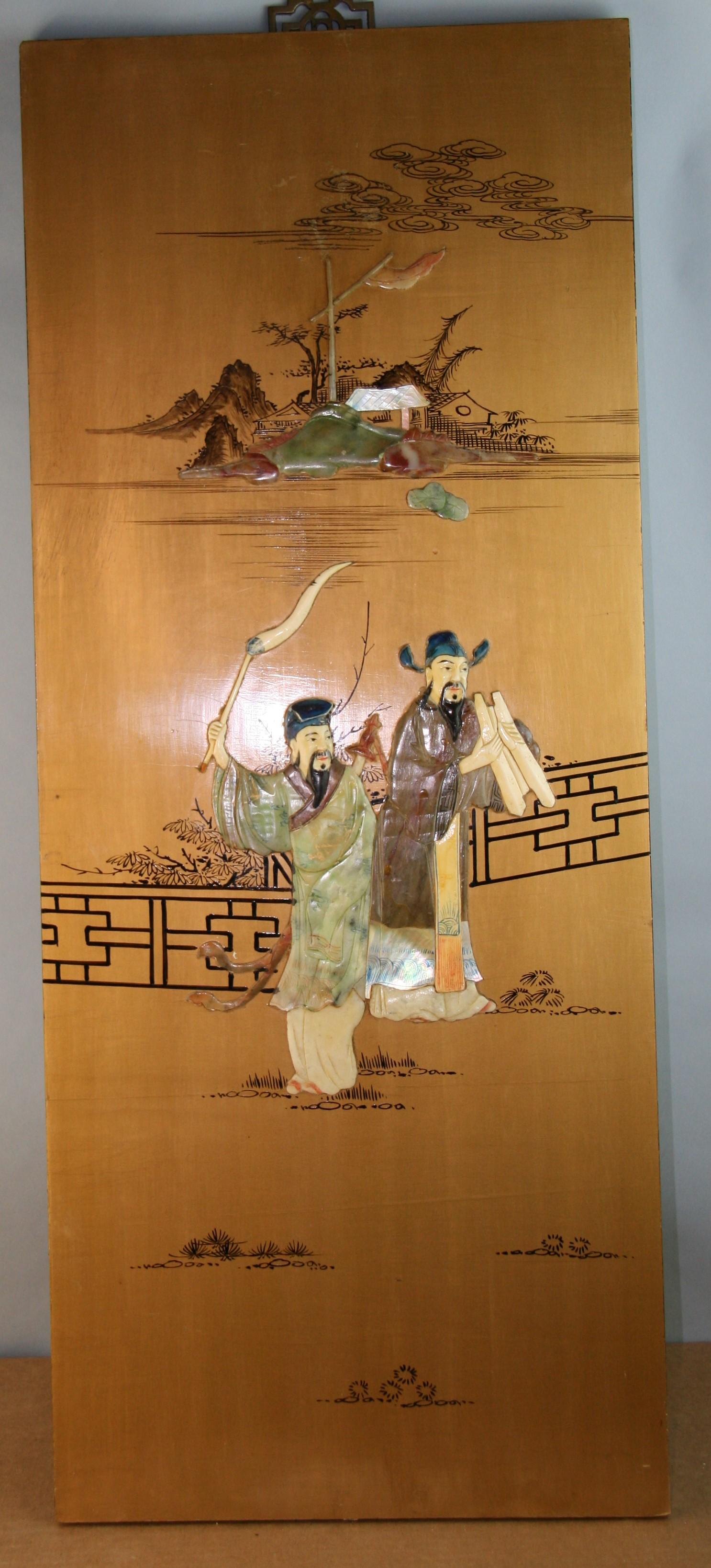 Chinesische, handgeschnitzte, figürliche Wandtafel #1 aus Stein im Zustand „Gut“ im Angebot in Douglas Manor, NY