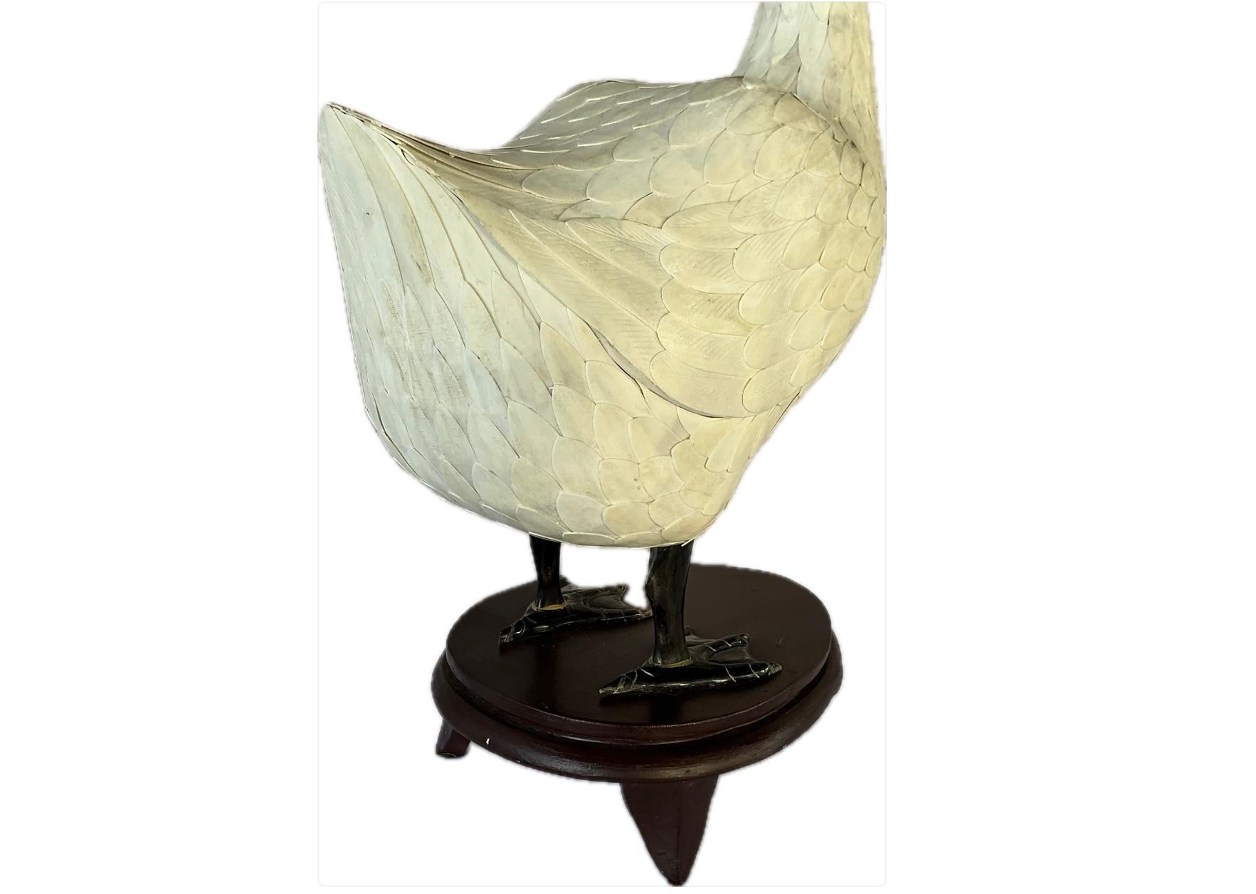 Chinese Hand-Cut Tessellated Bone Veneered Geese, A Pair en Bueno estado para la venta en Bradenton, FL