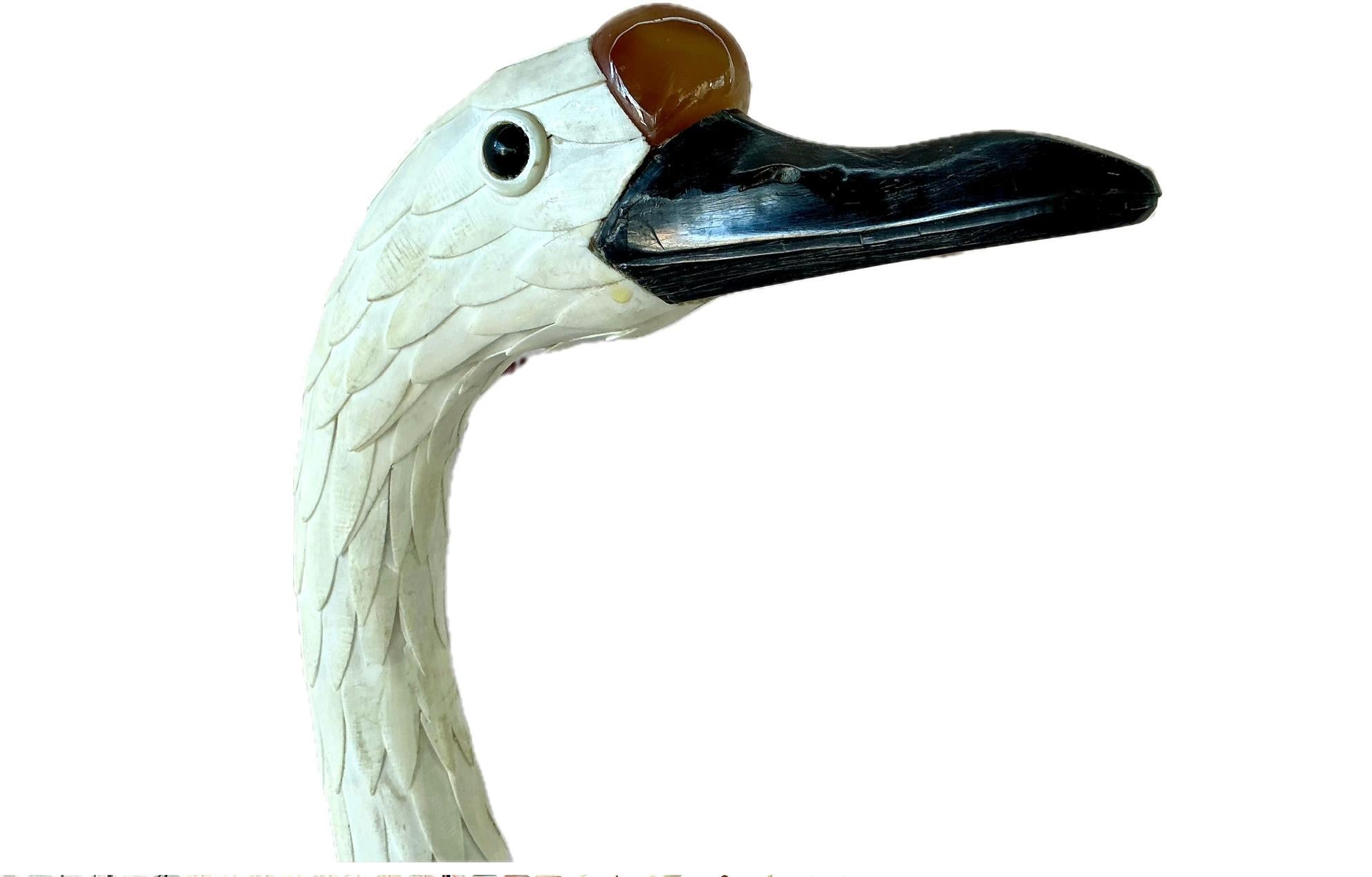 Chinese Hand-Cut Tessellated Bone Veneered Geese, A Pair Hueso en venta