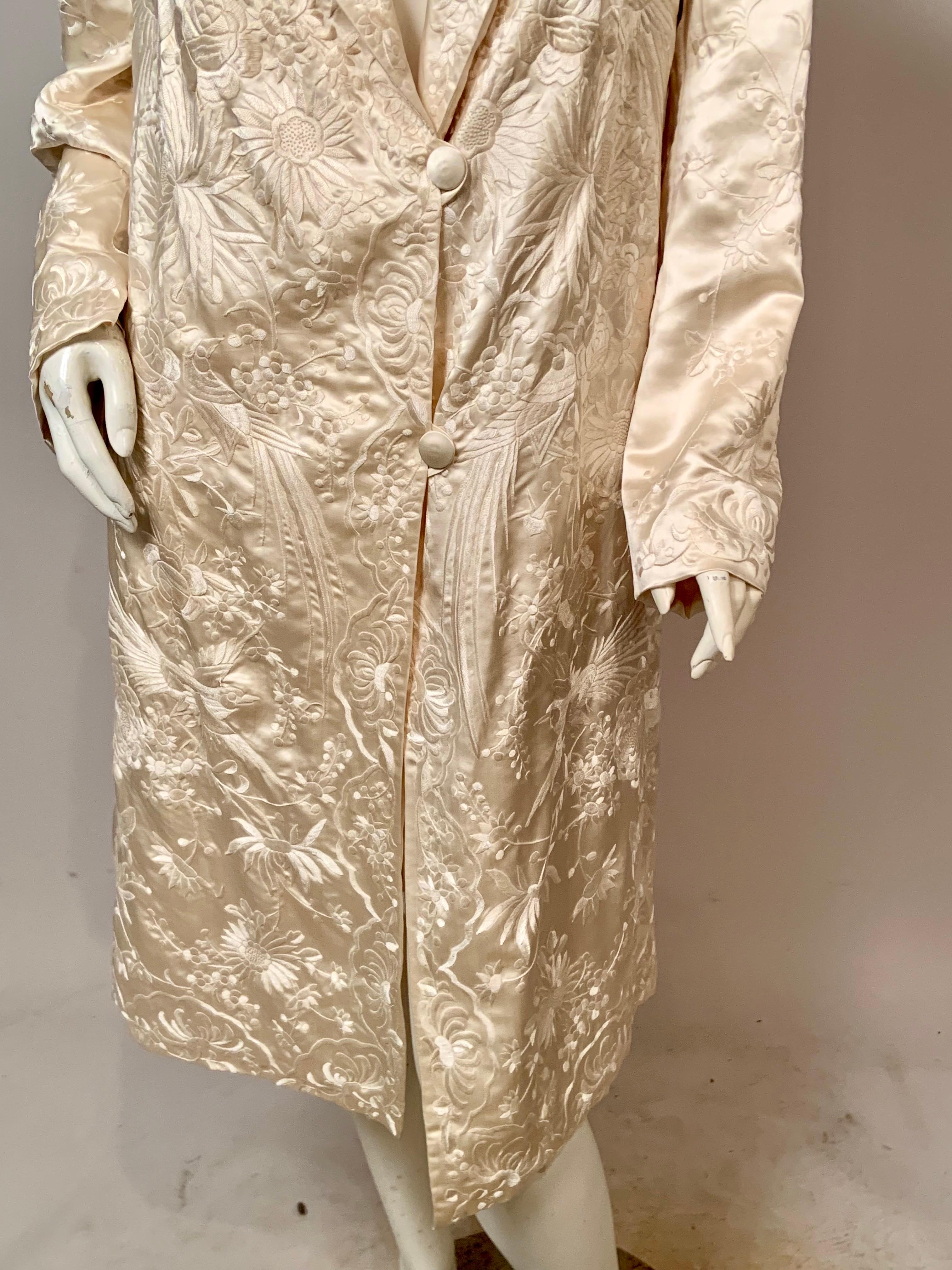 Chinese Hand Embroidered Cream on Cream Silk Coat For Sale 2