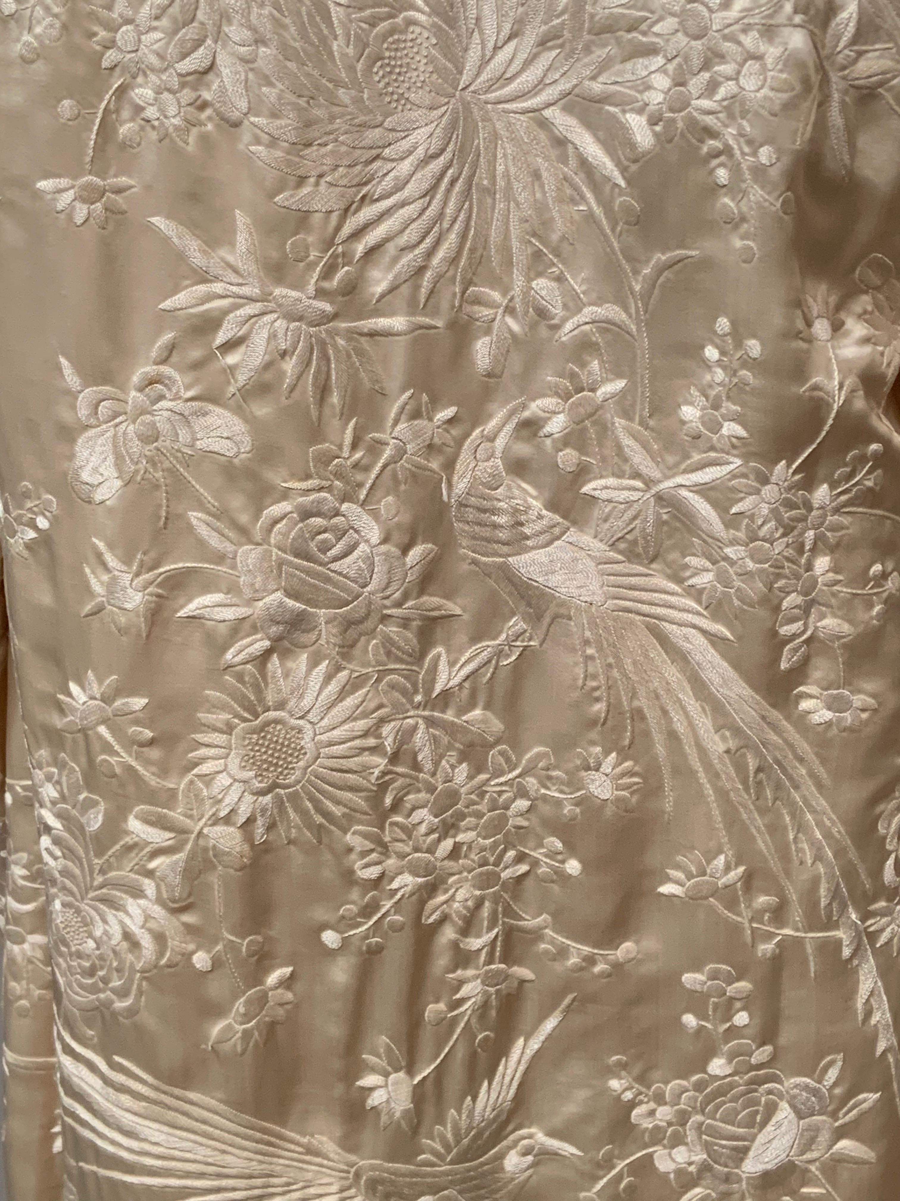 Chinese Hand Embroidered Cream on Cream Silk Coat For Sale 4