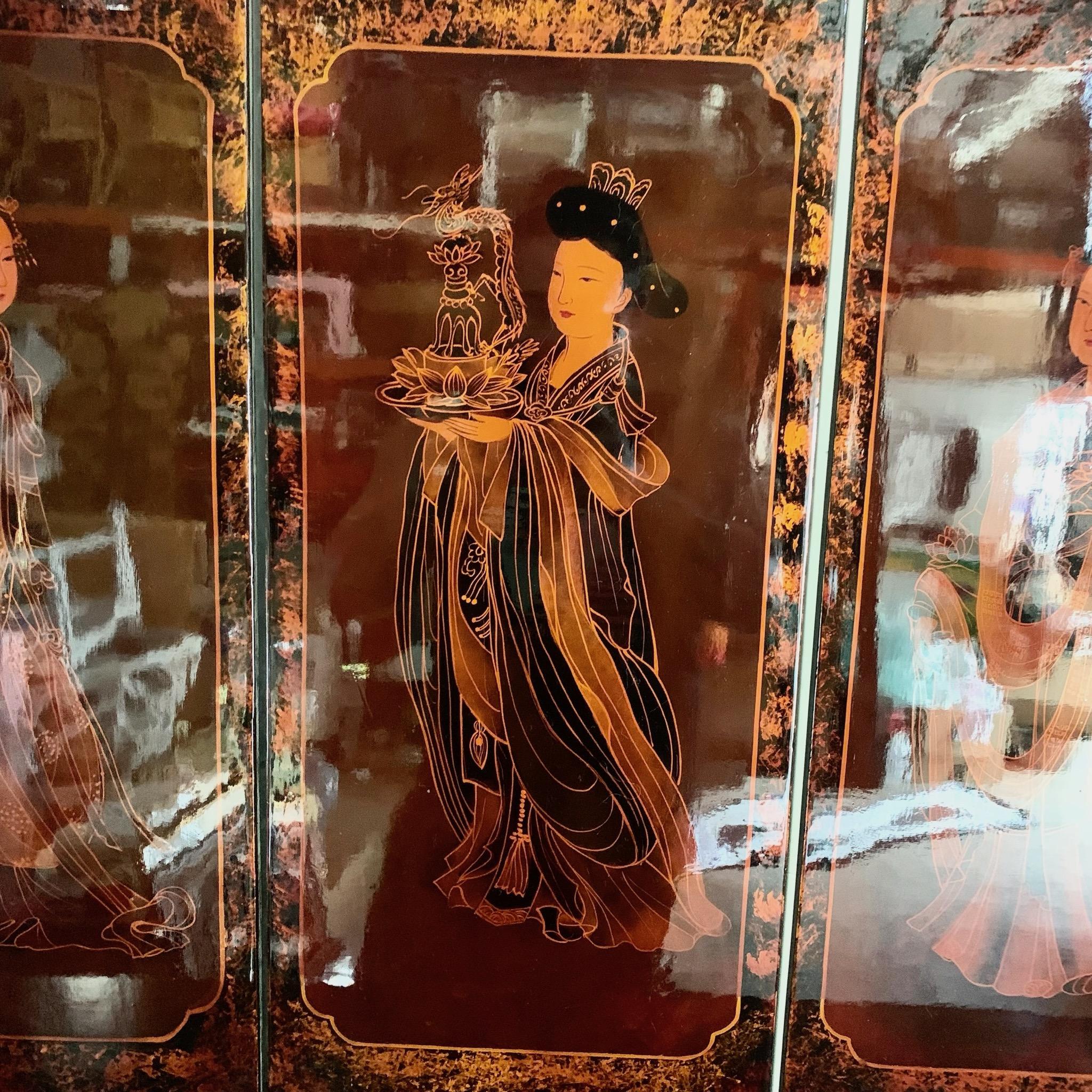 Chinese Hand Painted and Lacquered Women on Wood - Set of 4 For Sale 3