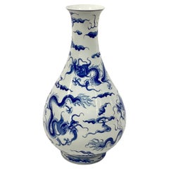 Chinese Hand Painted Blue And White Porcelain Dragon Vase 