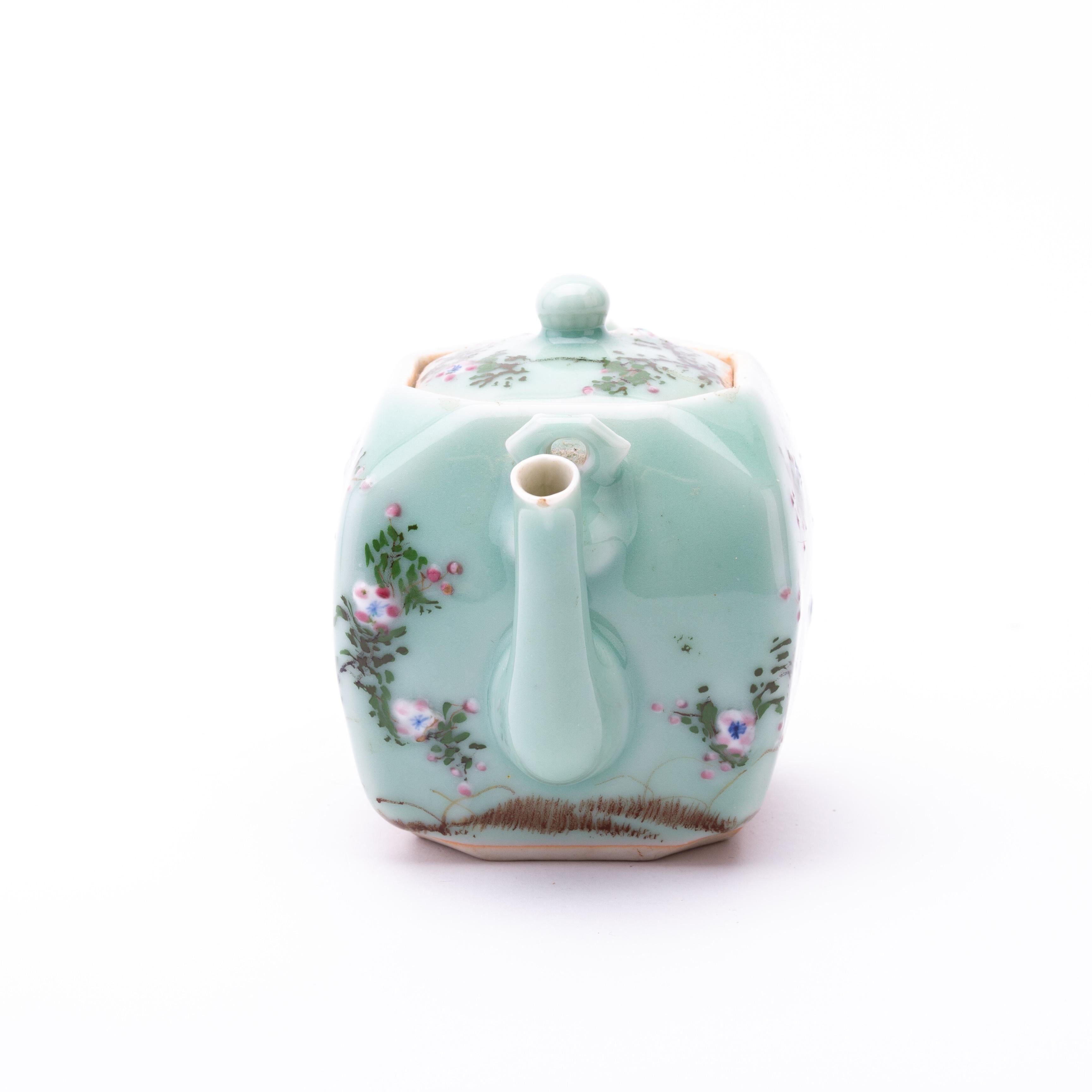 20th Century Chinese Hand Painted Celadon Glazed Blossoms Teapot For Sale