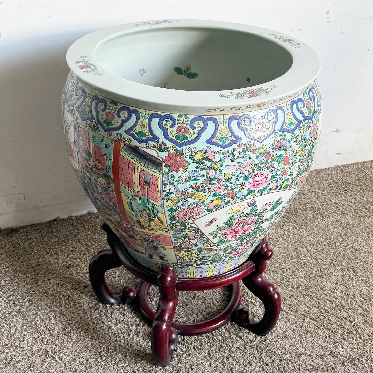 Chinese Hand Painted Floor Vase With Wooden Stand In Good Condition For Sale In Delray Beach, FL