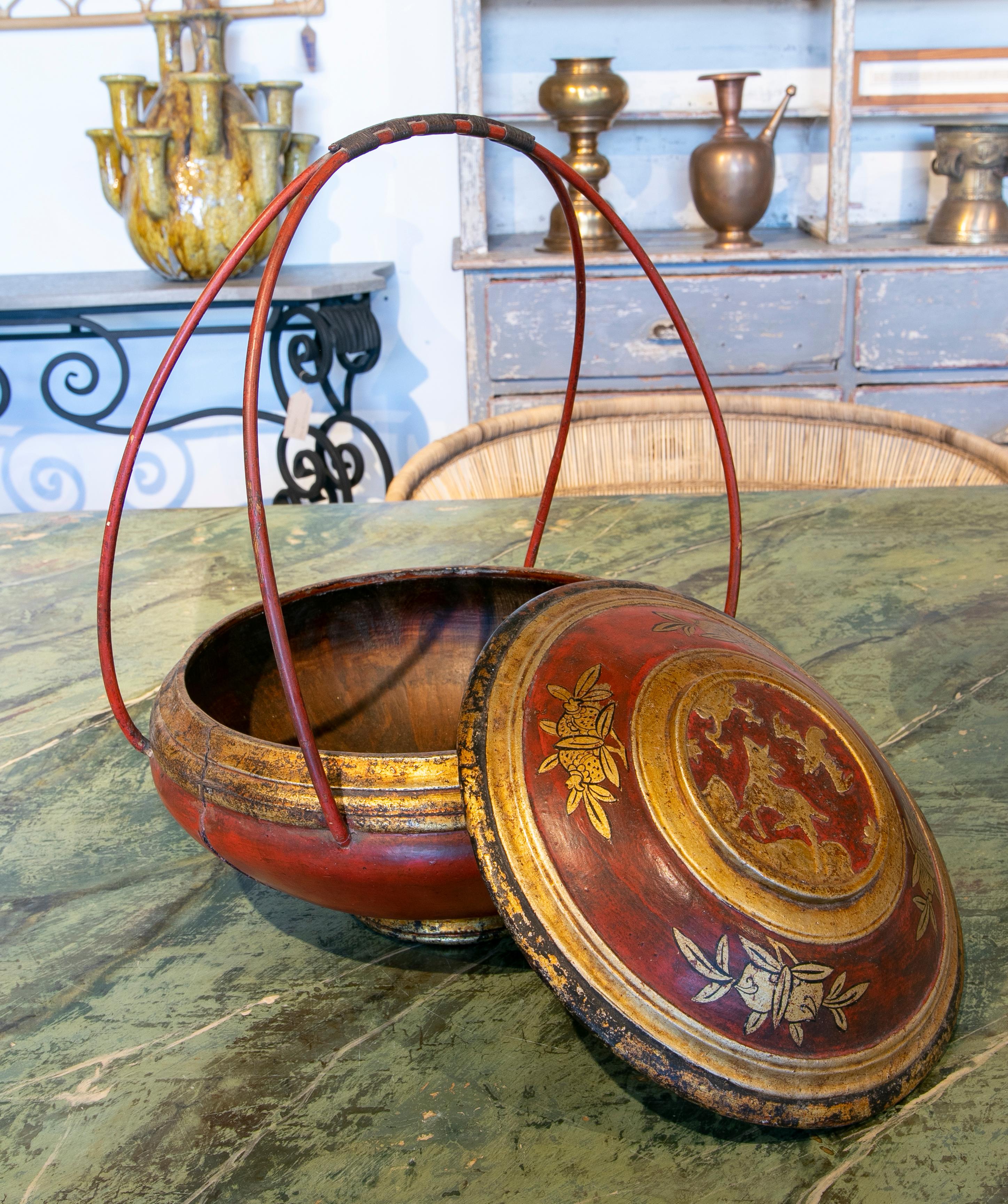 Chinese Hand Painted Food Basket with Bamboo Handles 1