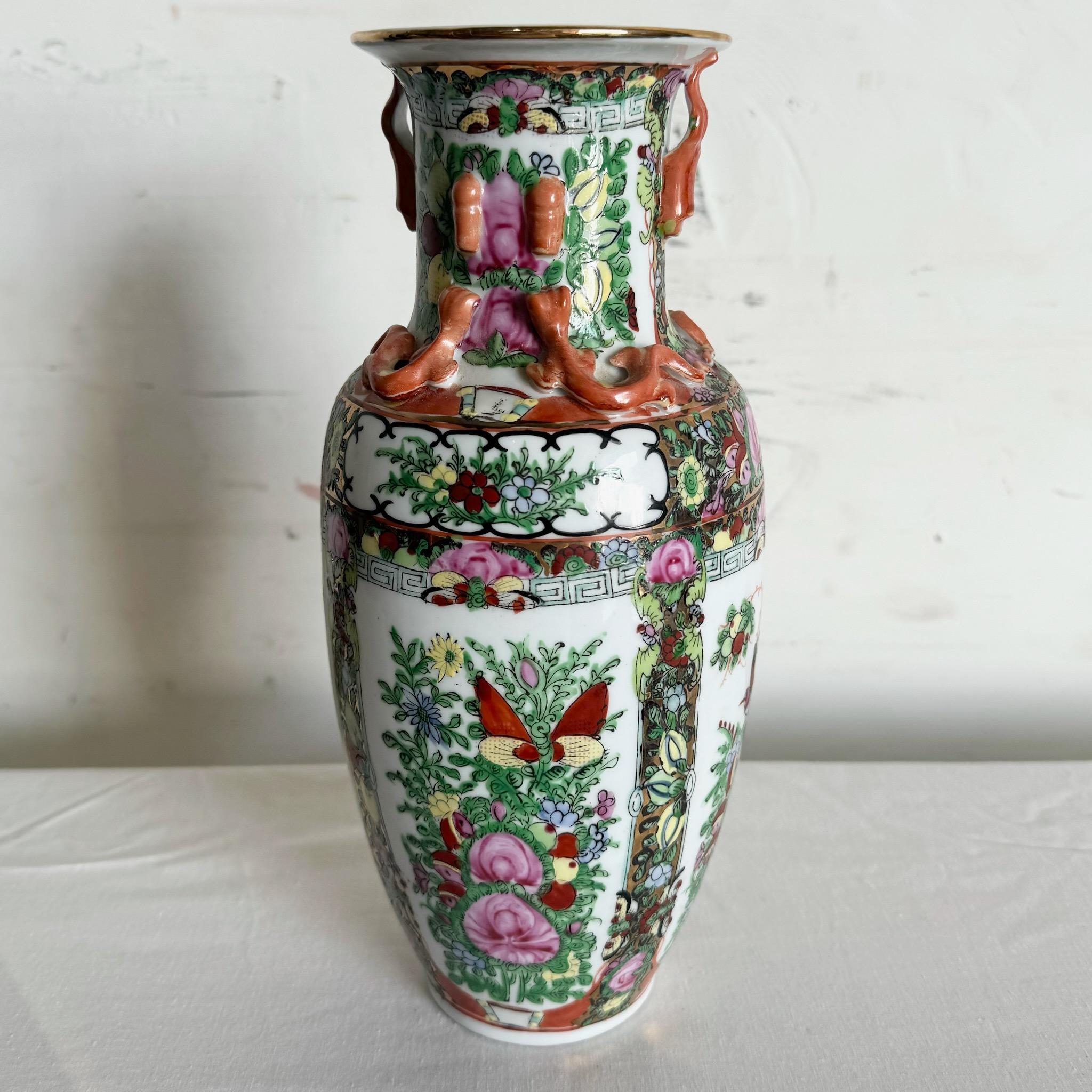 Vase chinois peint à la main multicolore en vente 2