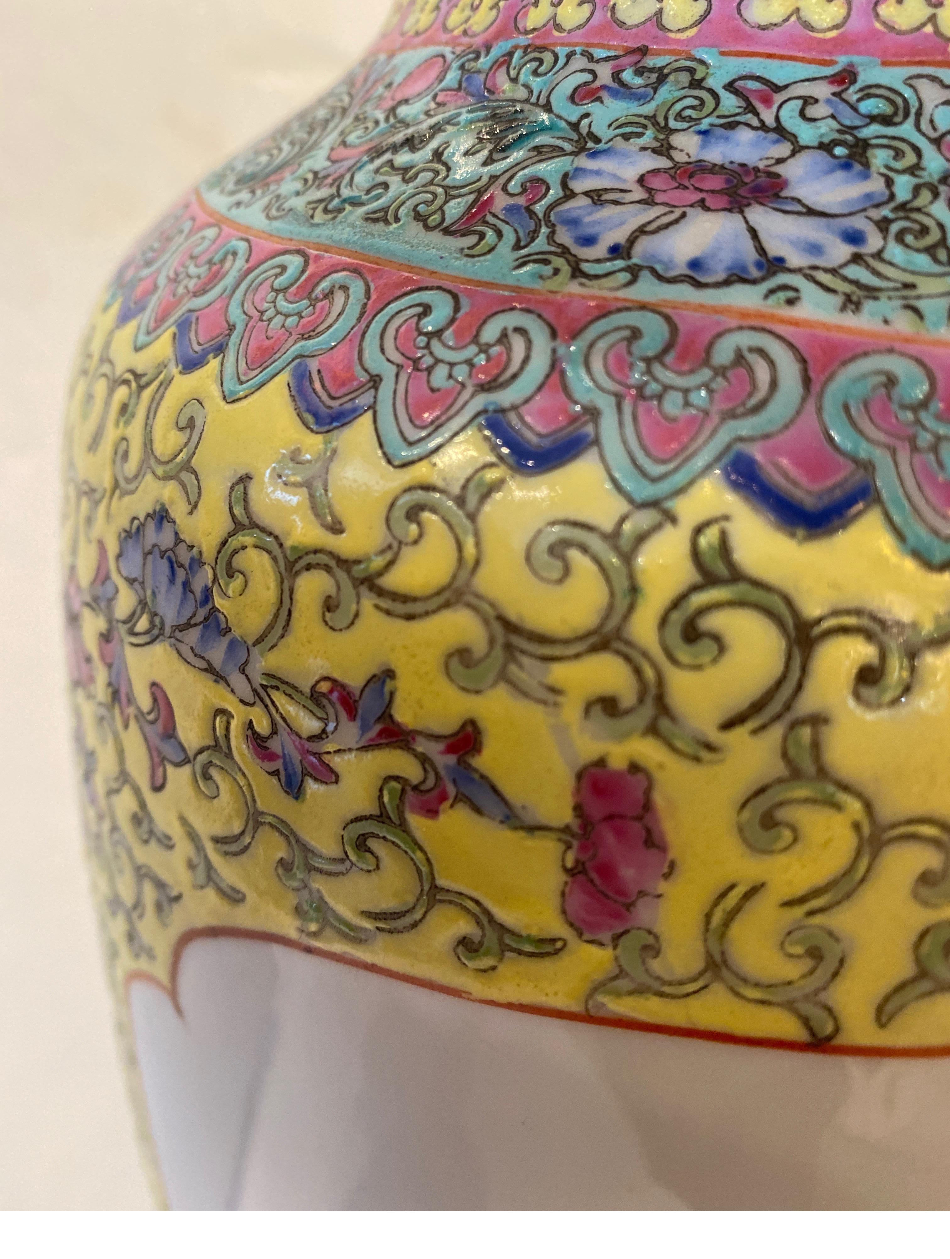 Brass Chinese Porcelain Hand Painted Porcelain Lamp For Sale
