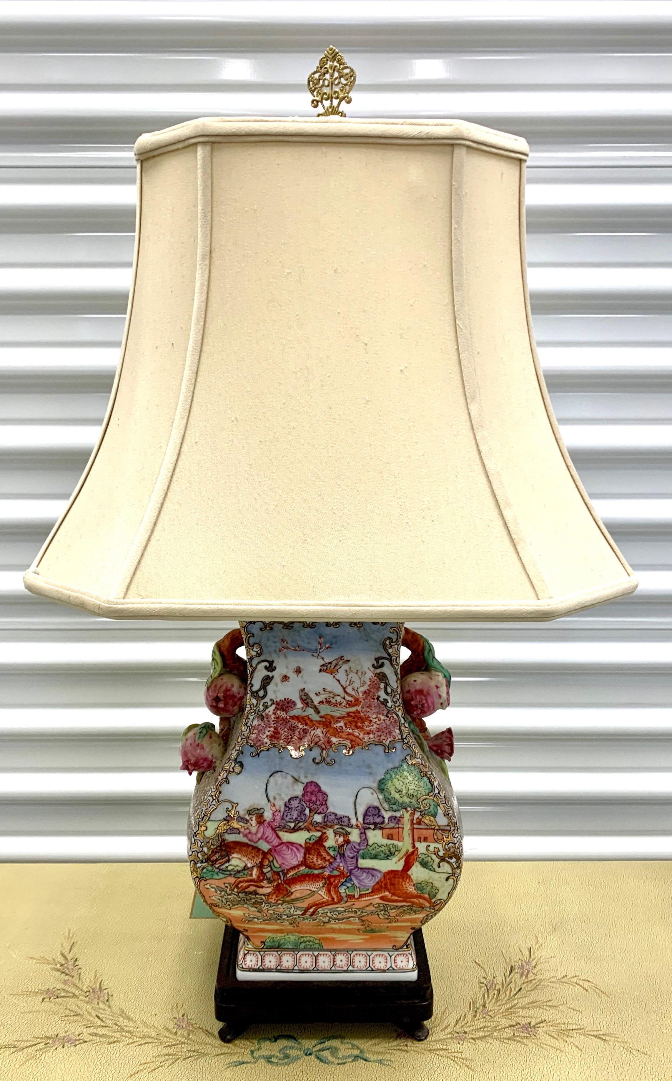 Chinese Hand Painted Porcelain Lamp with Fox Hunt Scene In Good Condition In West Hartford, CT