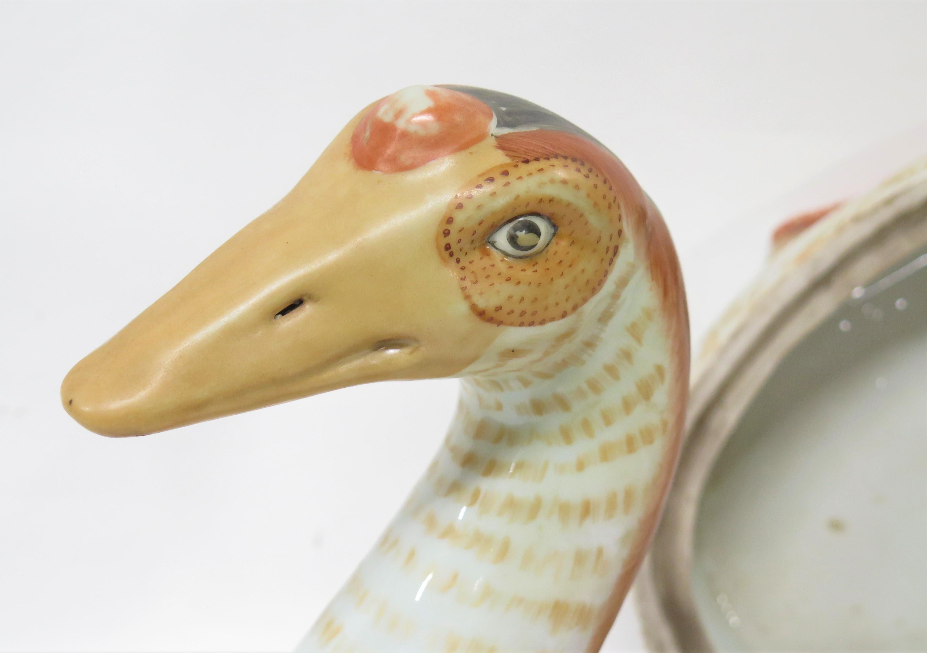 Chinese Hand-Painted Tureen in the Form of a Goose 5