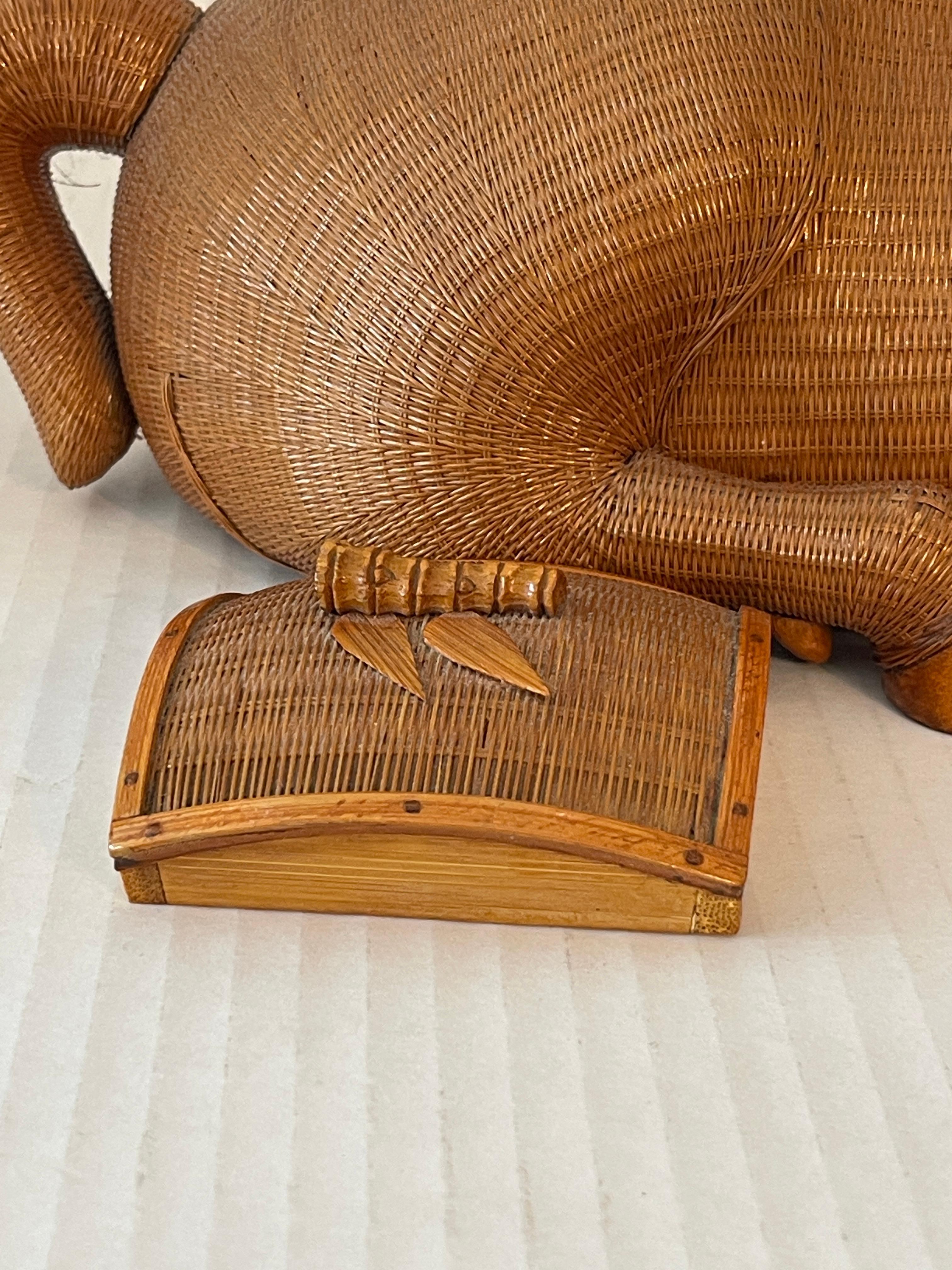 Chinese Hand Woven  Wicker Ram Box, Shanghai Collection 6
