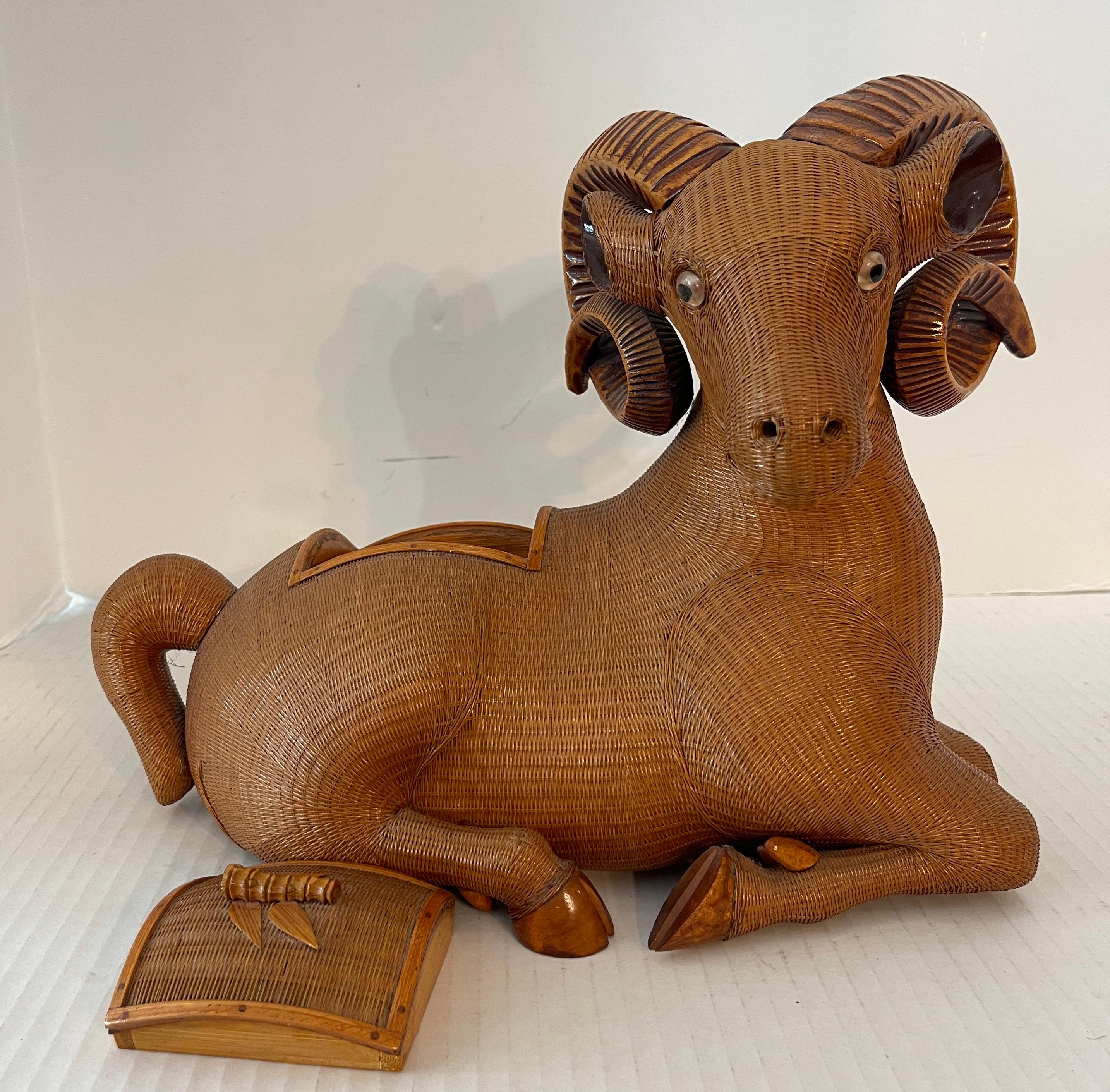 Chinese Hand Woven  Wicker Ram Box, Shanghai Collection 1