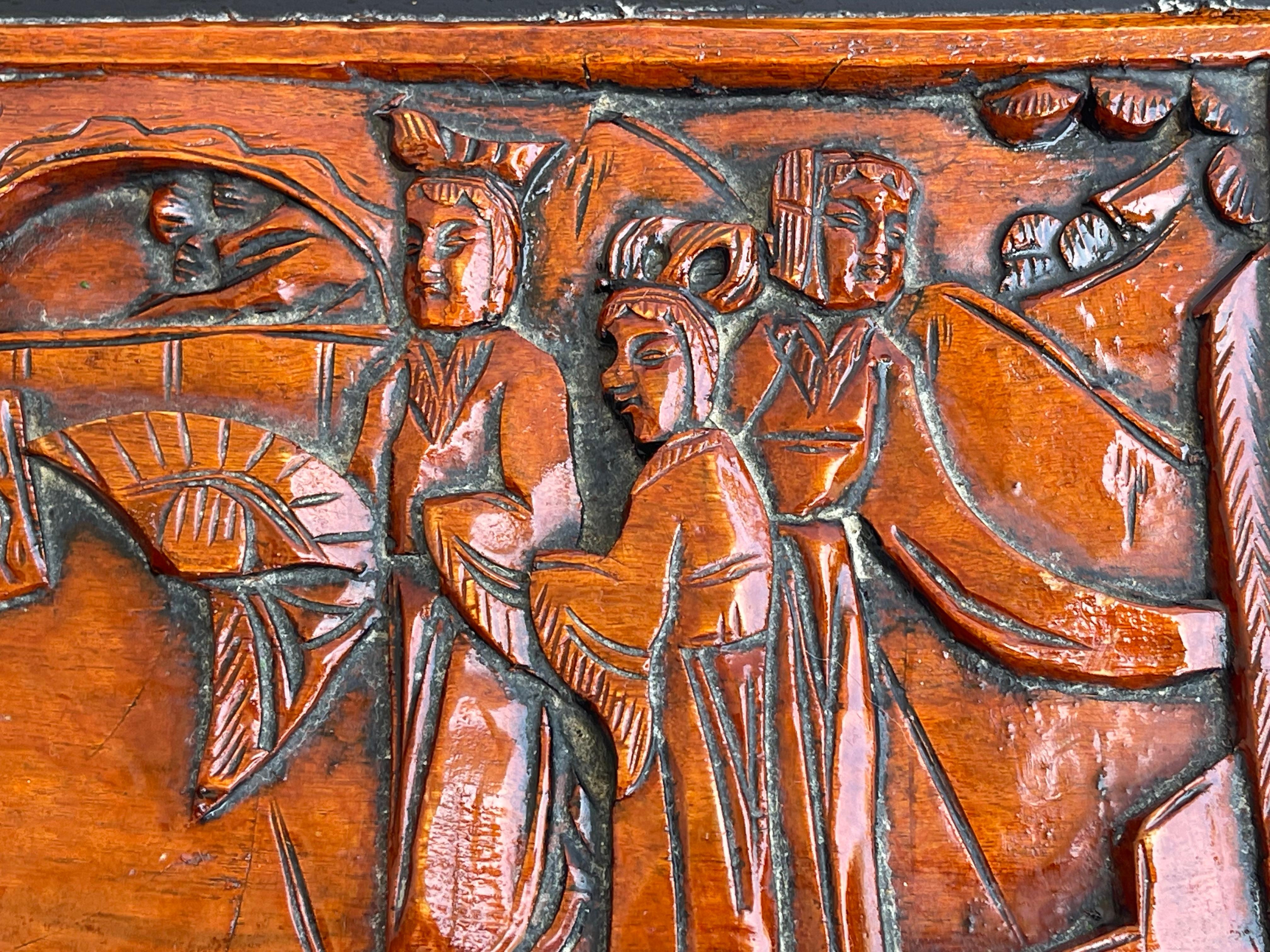Chinese Handcarved Chinoiserie Wood Trunk Chest For Sale 2