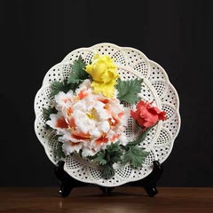 Chinese Handmade Exquisite Porcelain Floral Decorative Plate Sculpture Art