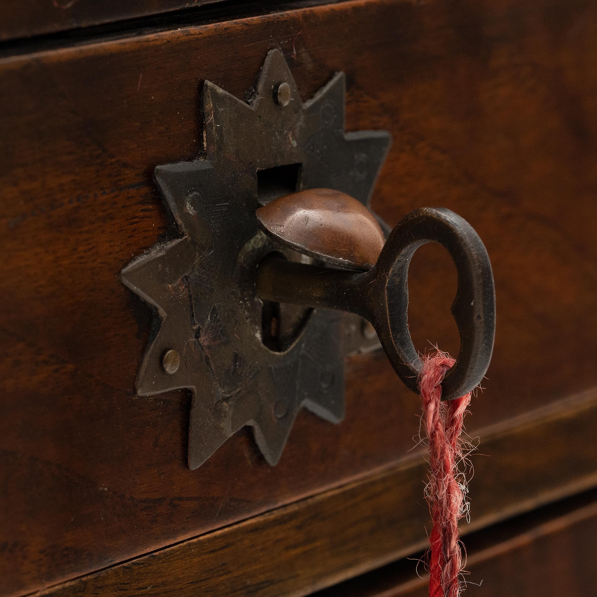 Joyero chino de madera dura con espejo, c. 1850 Chino