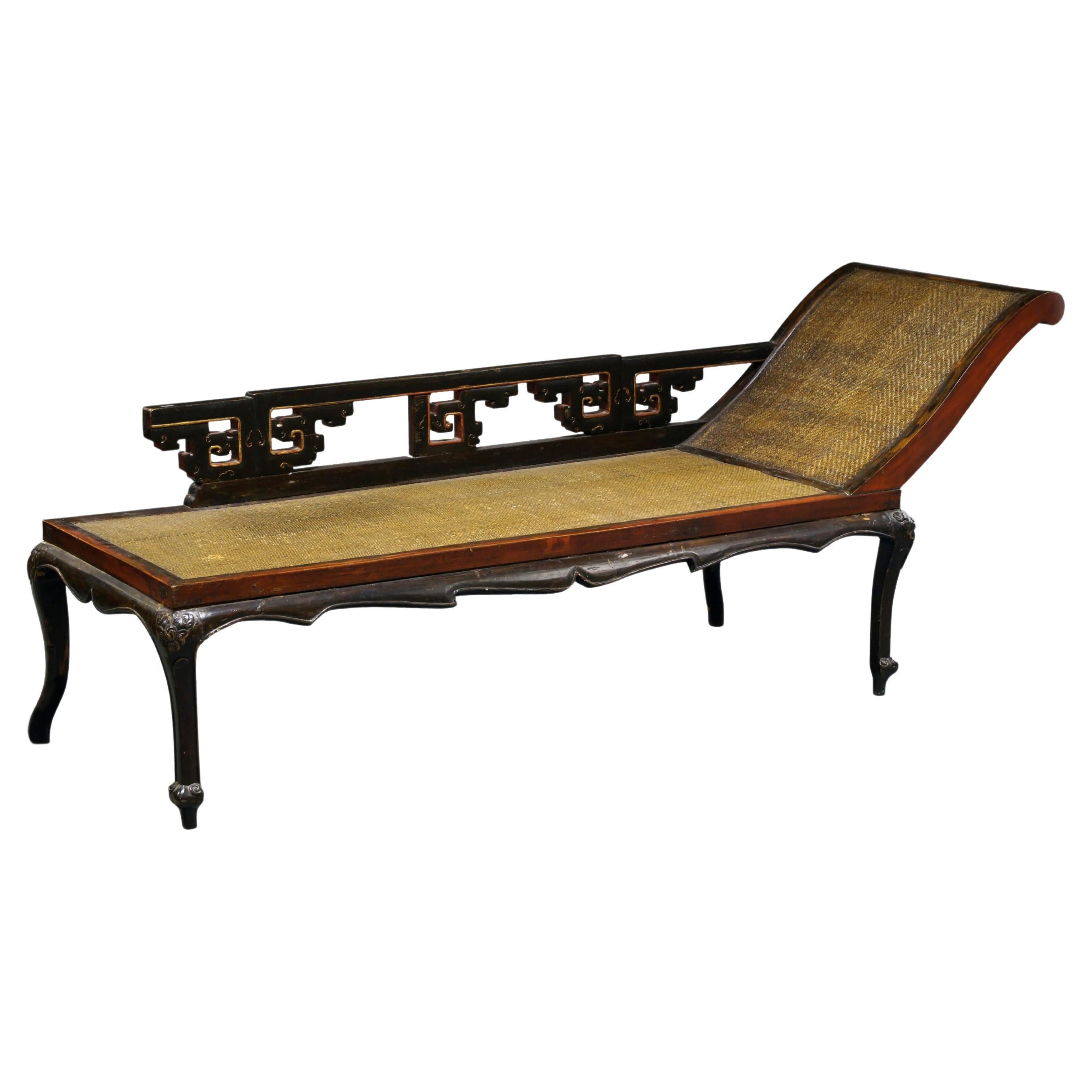 Chinese Hardwood Rattan Daybed Antique Qing Chaise Lounge Victorian Regency 1890 For Sale