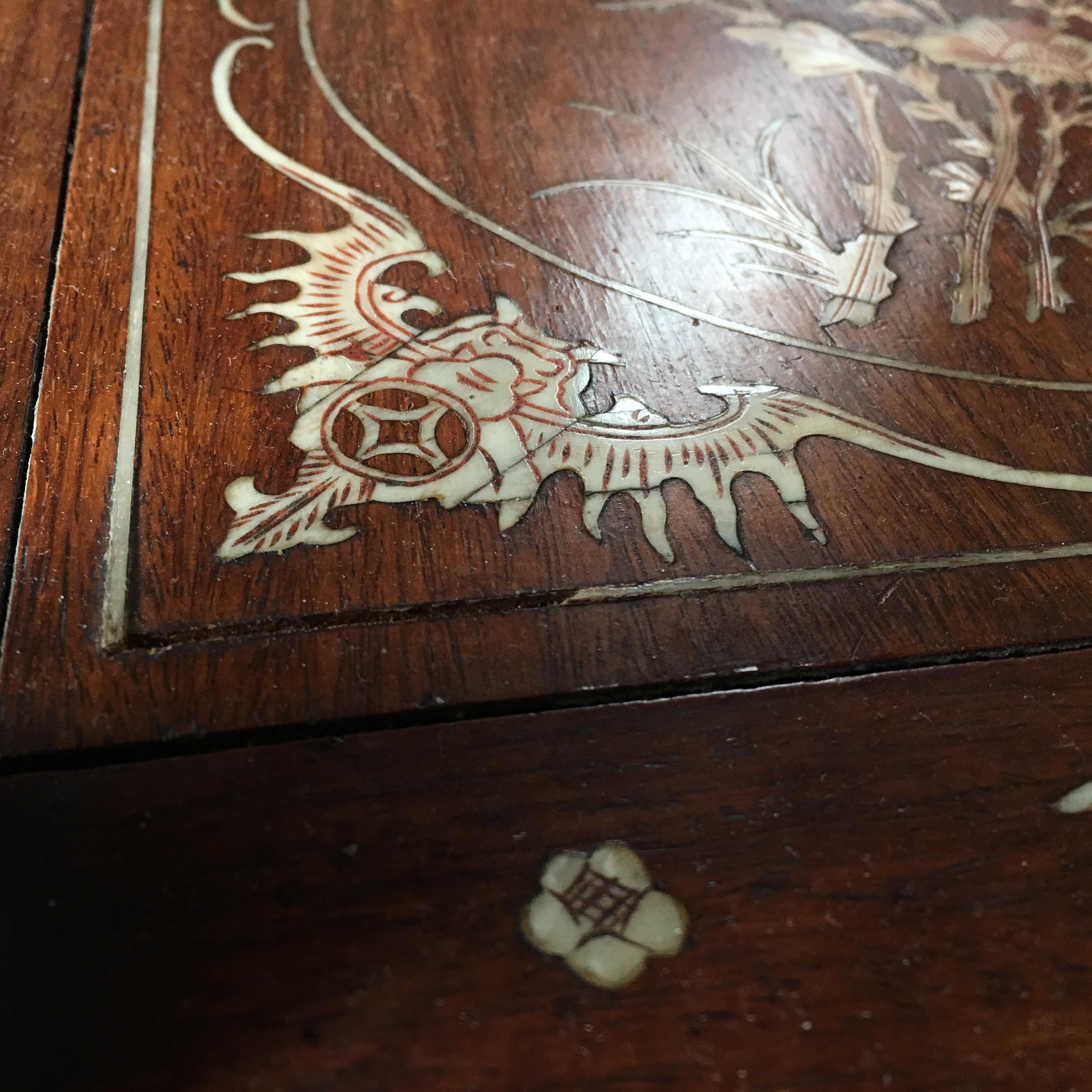 Early 20th Century Chinese Hardwood Table with Fine Inlaid Bone Scenes, circa 1925 For Sale