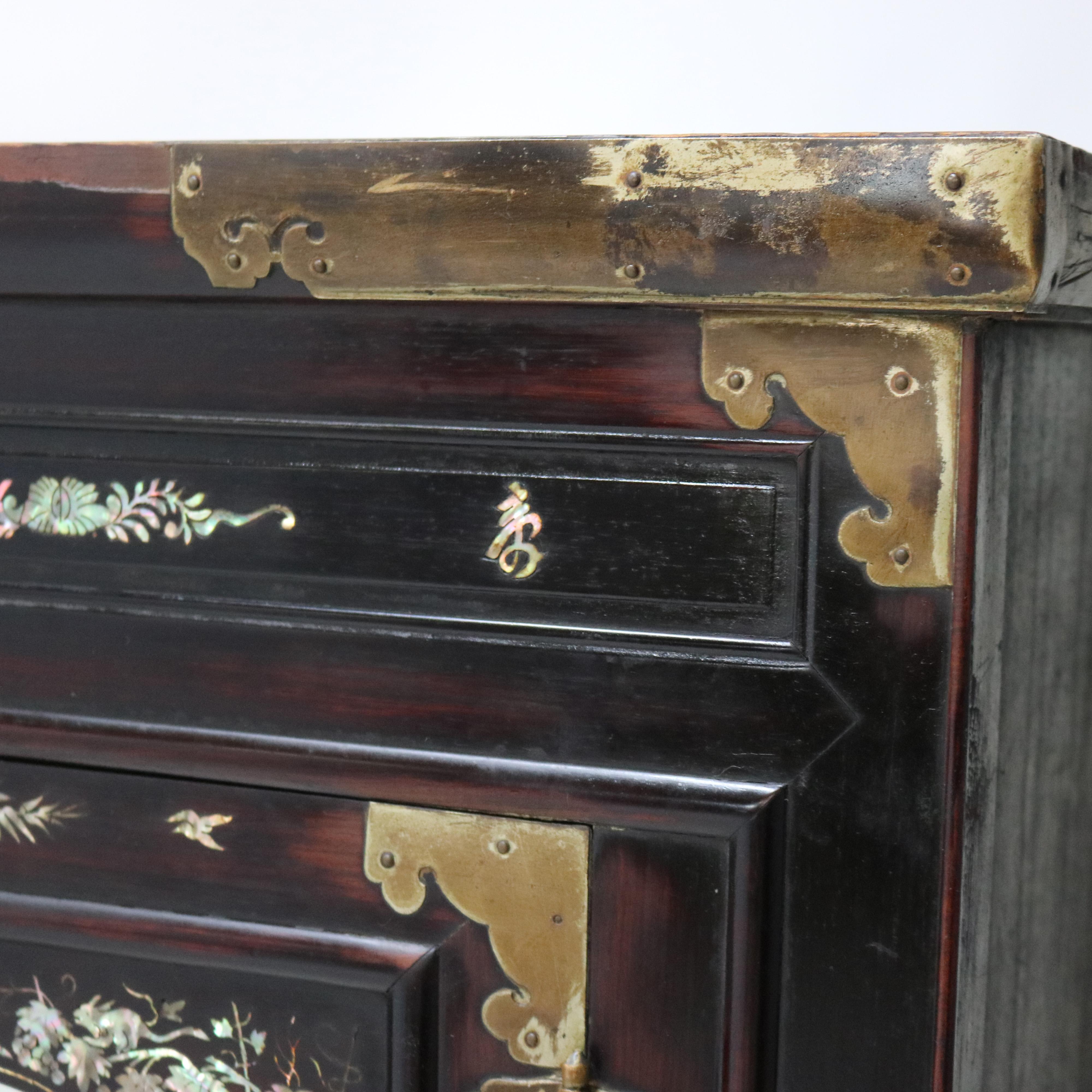 Chinese Hardwood Wedding Cabinet with Mirrors & Mother of Pearl Inlay, 19thC For Sale 8