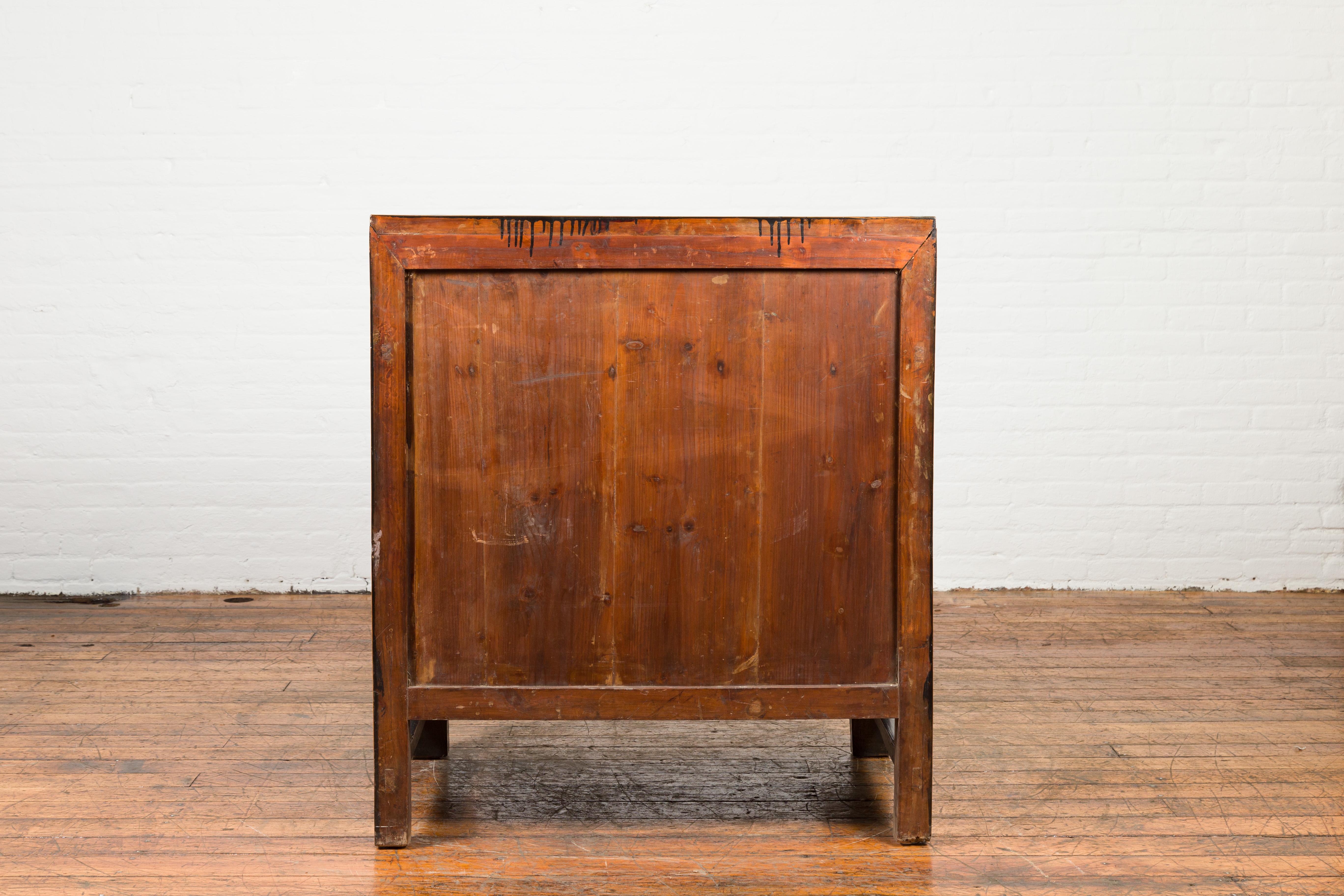 Chinese Hebei Two Toned Low Cabinet with Black Lacquer and Burl Wood Accents For Sale 4