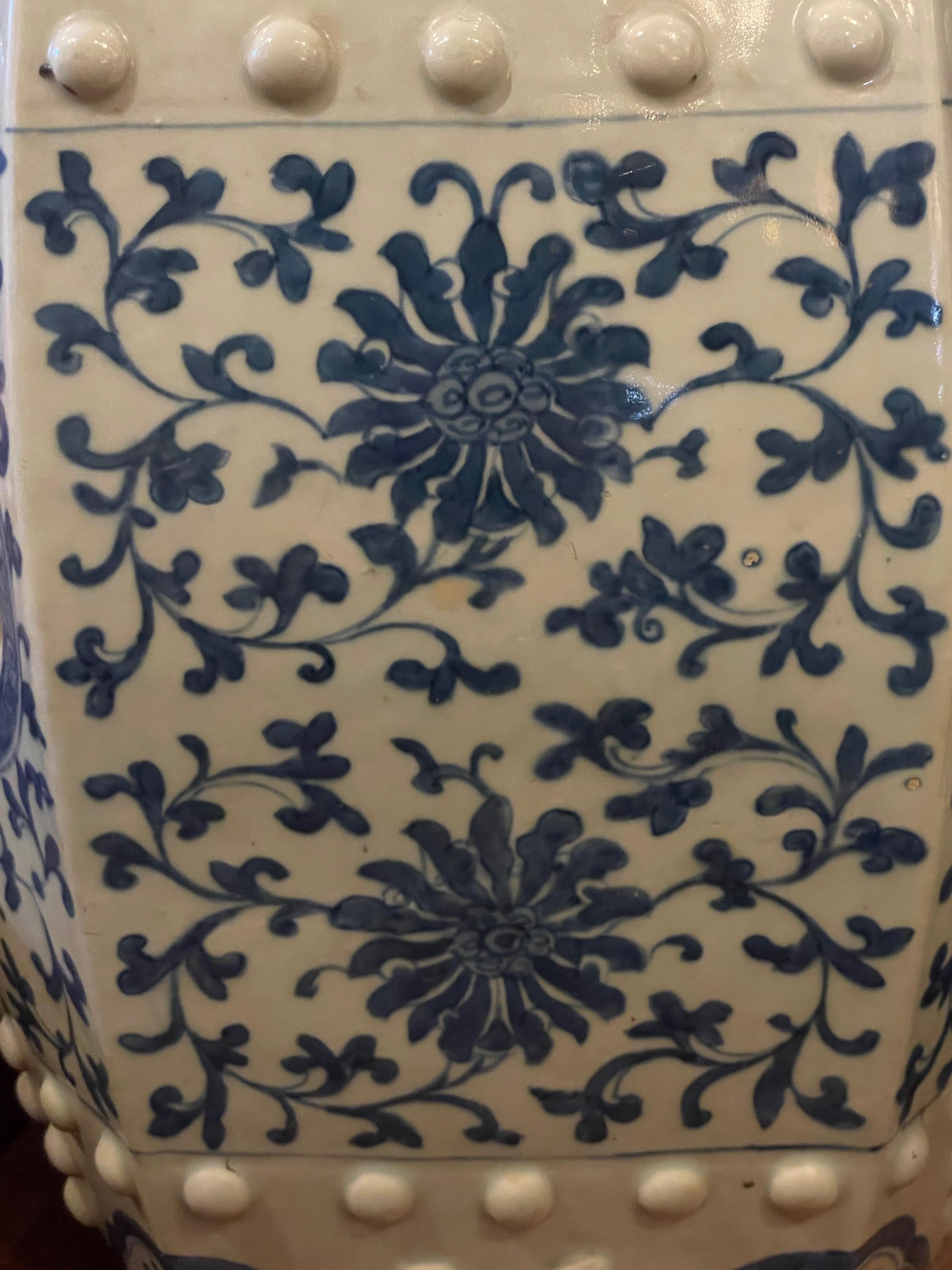 Chinese Hexagonal Blue & White Porcelain Garden Seat c.1880 For Sale 3