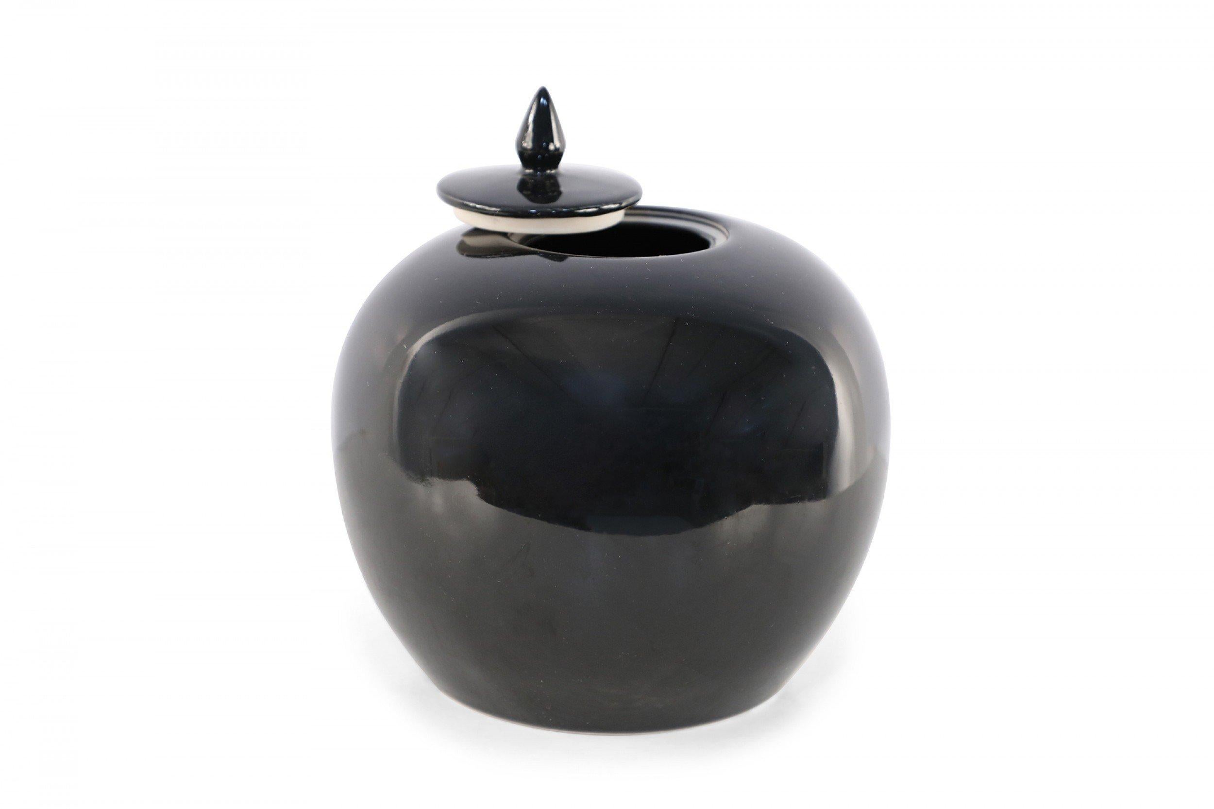 20th Century Chinese High-Gloss Black Lidded Porcelain Vases For Sale