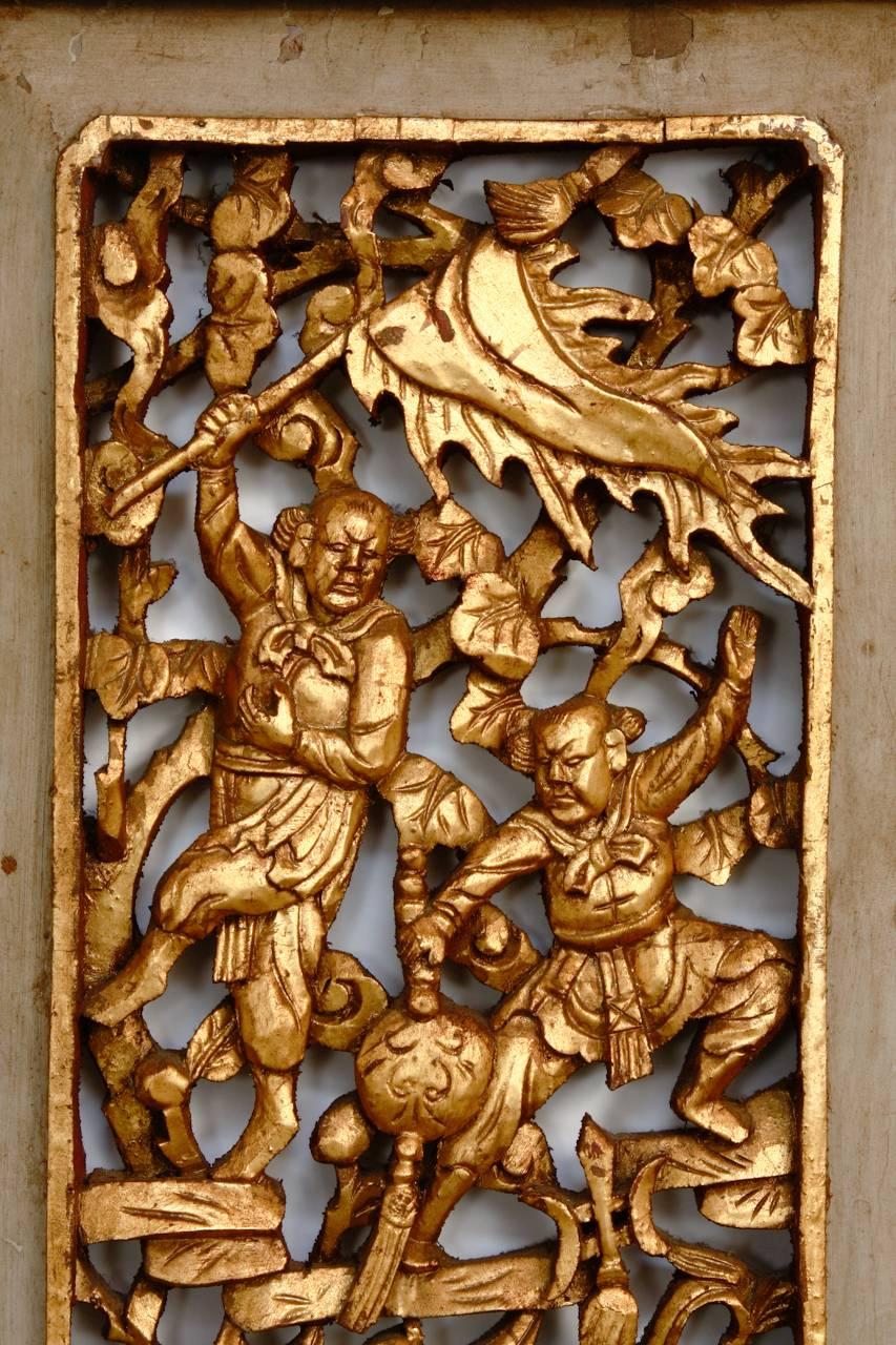 Chinese High Relief Carved Figural Gilt Panels In Distressed Condition In Rio Vista, CA