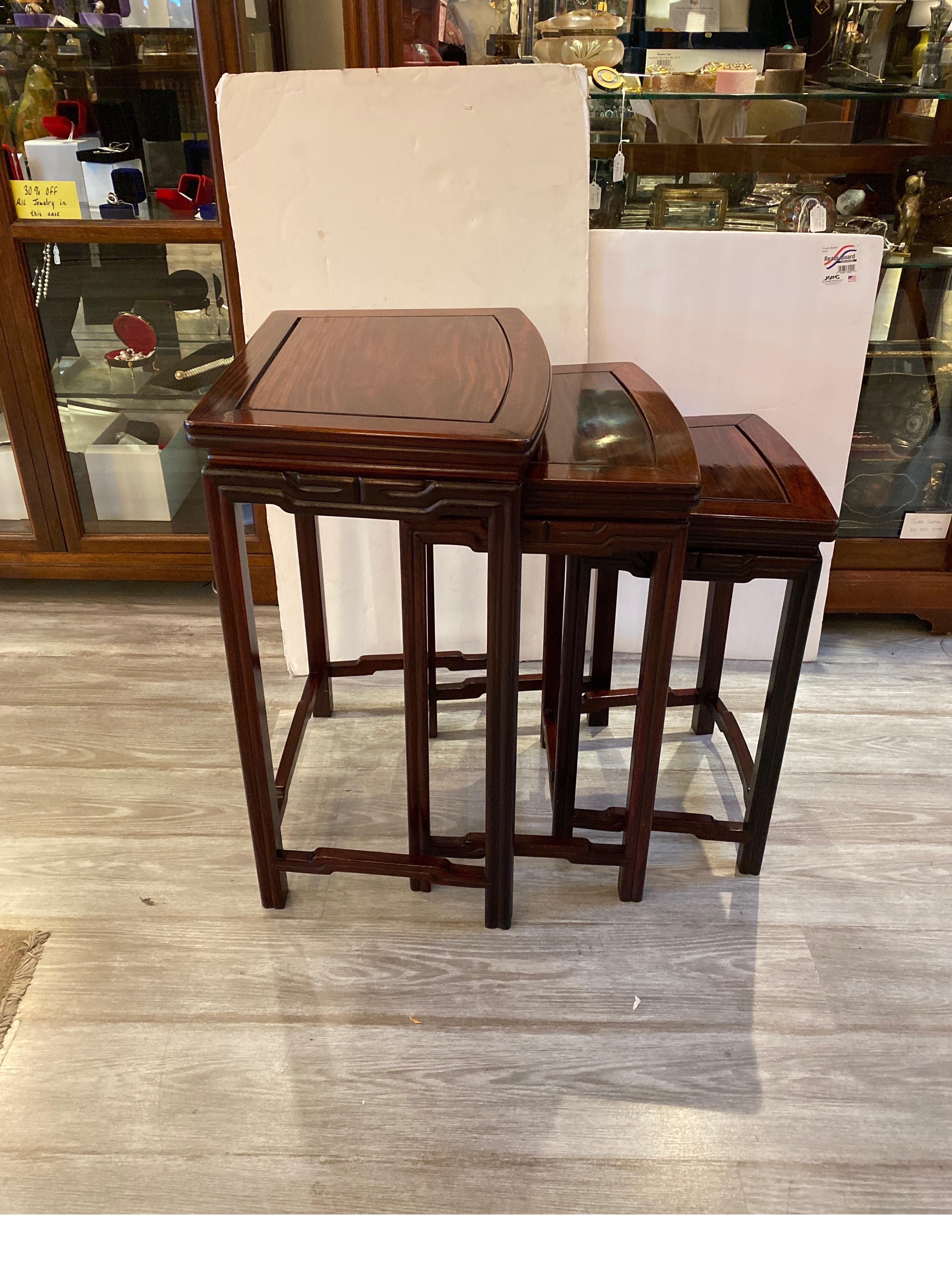 Chinese Hong-Mu Nest of Tables Set of Three For Sale 4