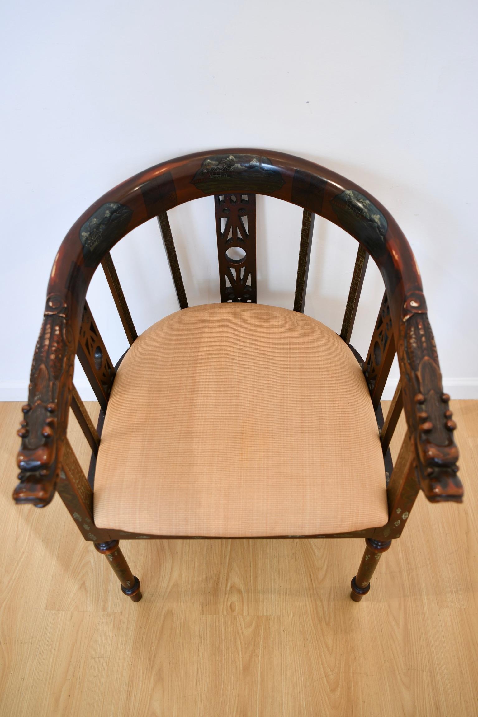 Chinese Horseshoe Back Carved Armchair For Sale 1