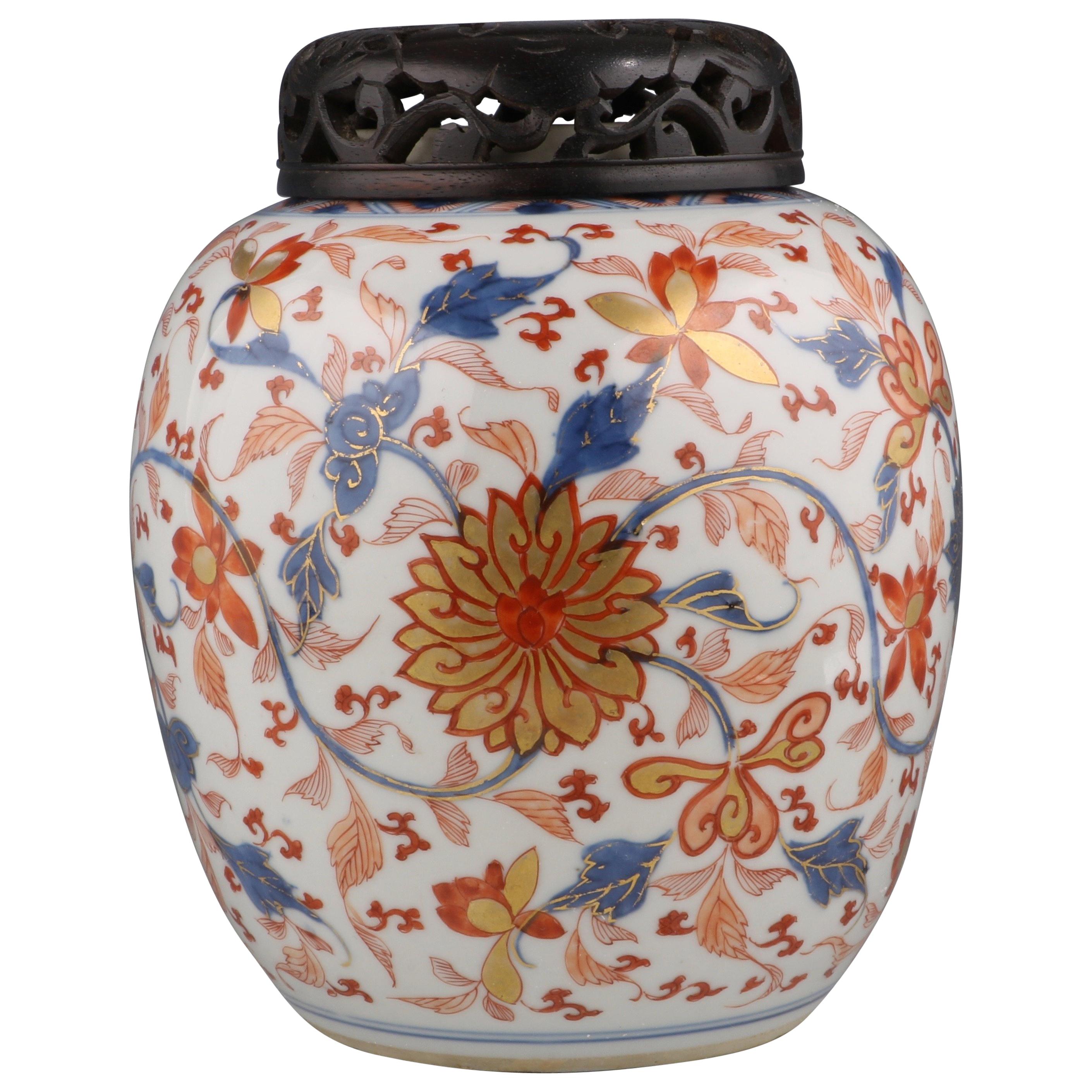 Chinese Porcelain Imari Ginger Jar, 18th Century For Sale