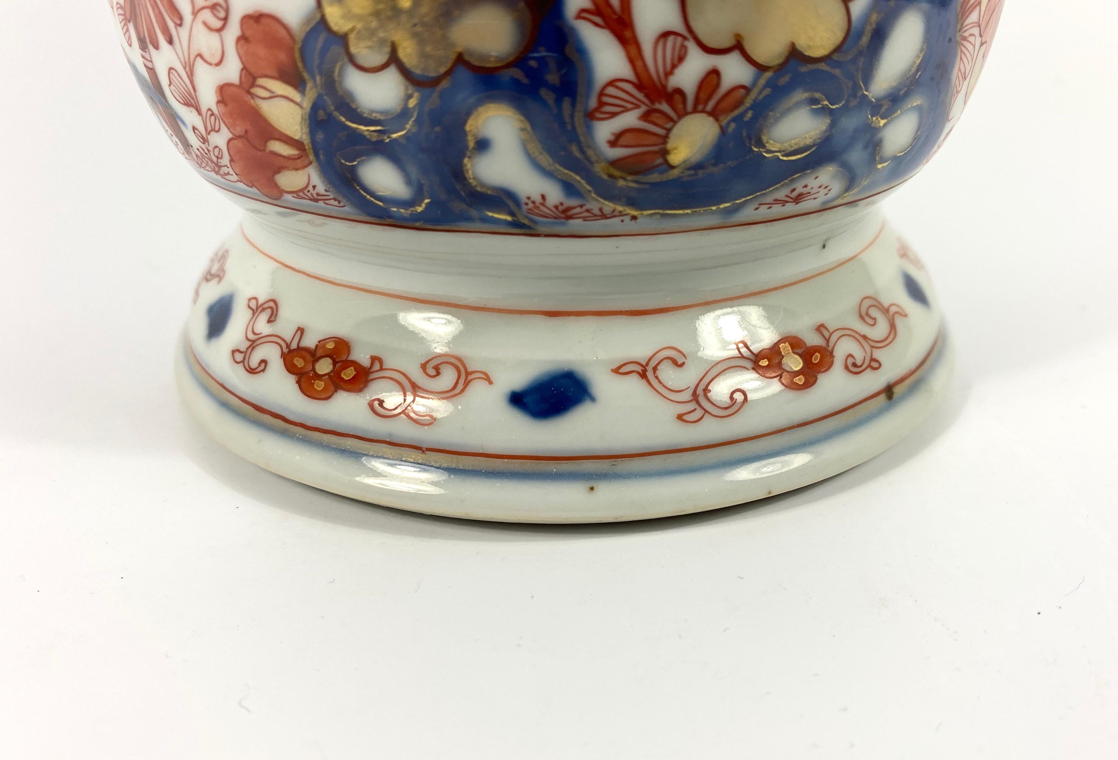 Chinese Imari Porcelain Mug, circa 1720, Kangxi Period In Good Condition In Gargrave, North Yorkshire