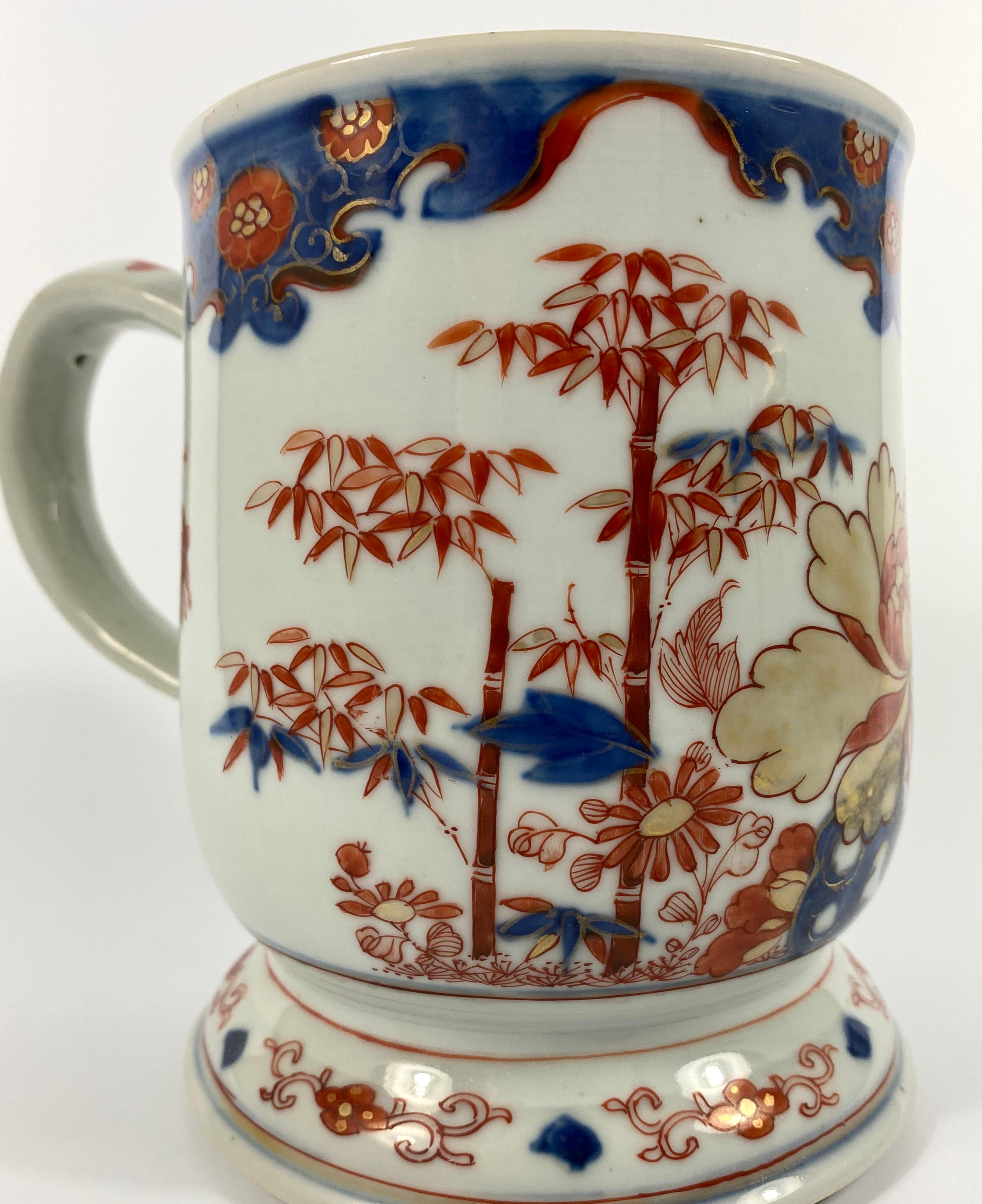 Early 18th Century Chinese Imari Porcelain Mug, circa 1720, Kangxi Period