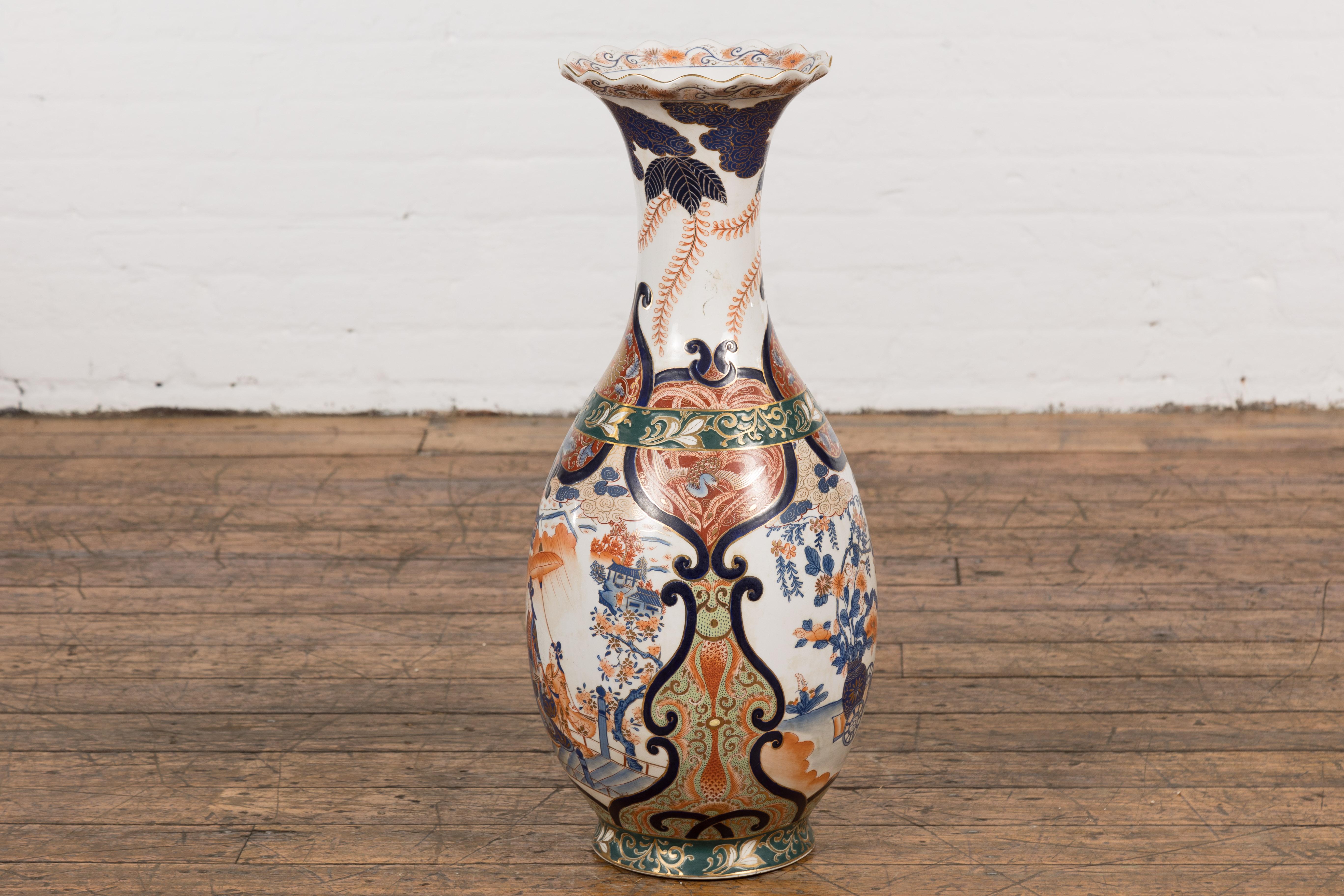 Vase d'autel chinois en porcelaine de style Imari avec décor orange, bleu et vert en vente 9