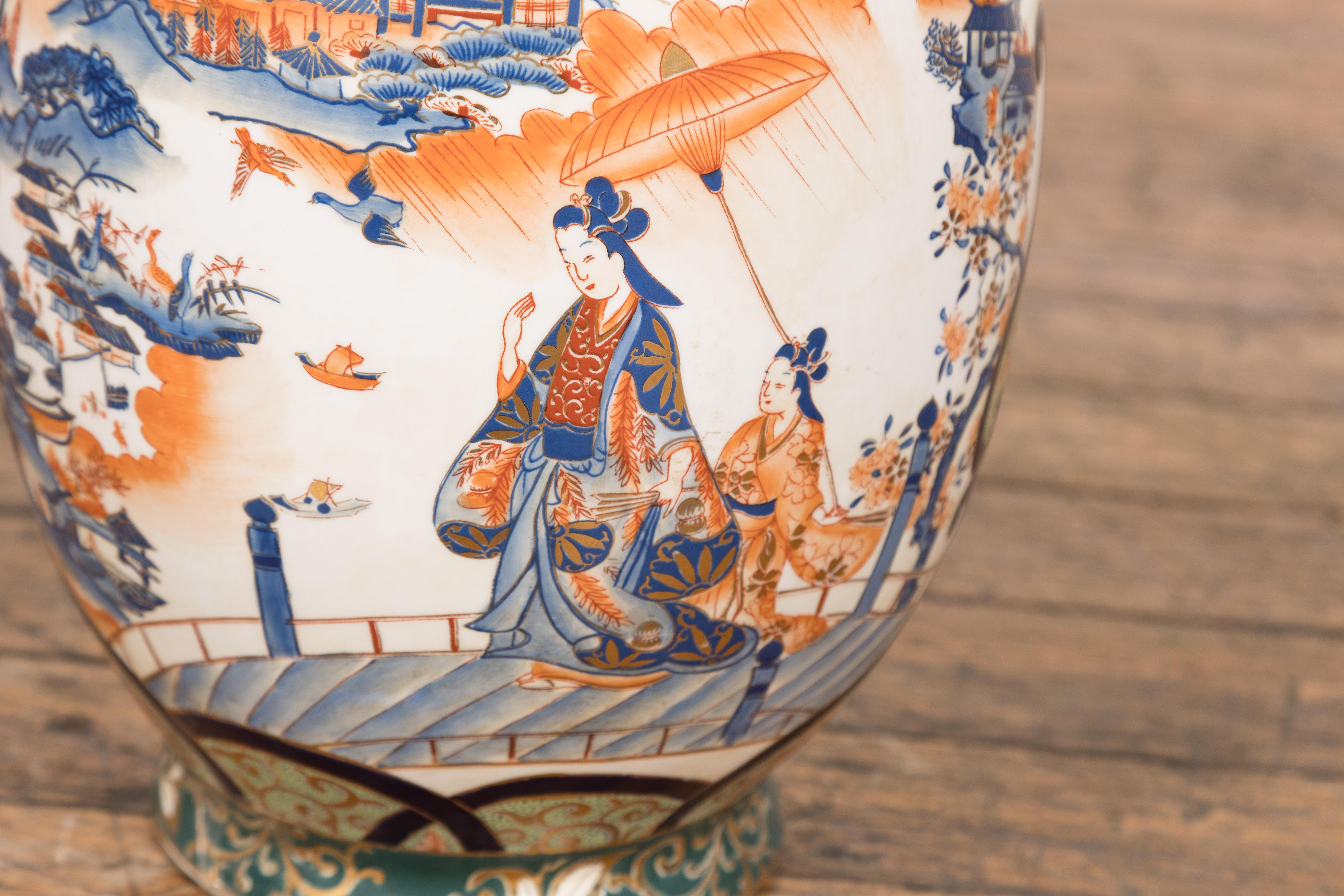 Vase d'autel chinois en porcelaine de style Imari avec décor orange, bleu et vert en vente 2