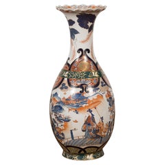 Vase d'autel chinois en porcelaine de style Imari avec décor orange, bleu et vert