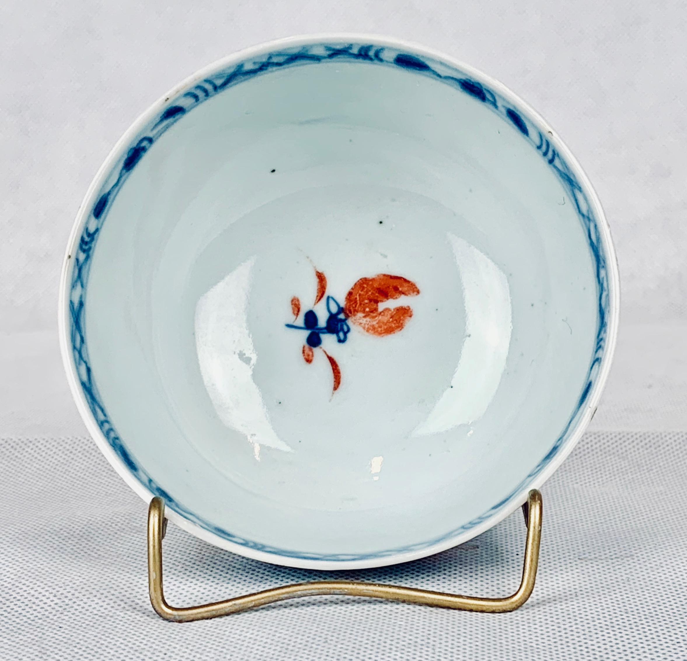 Export Porcelain Handless Tea Bowl and Saucer in the Chinese Imari Pattern In Good Condition In West Palm Beach, FL