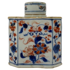 Chinese Imari Tea Caddy and Cover, circa 1700, Kangxi Period