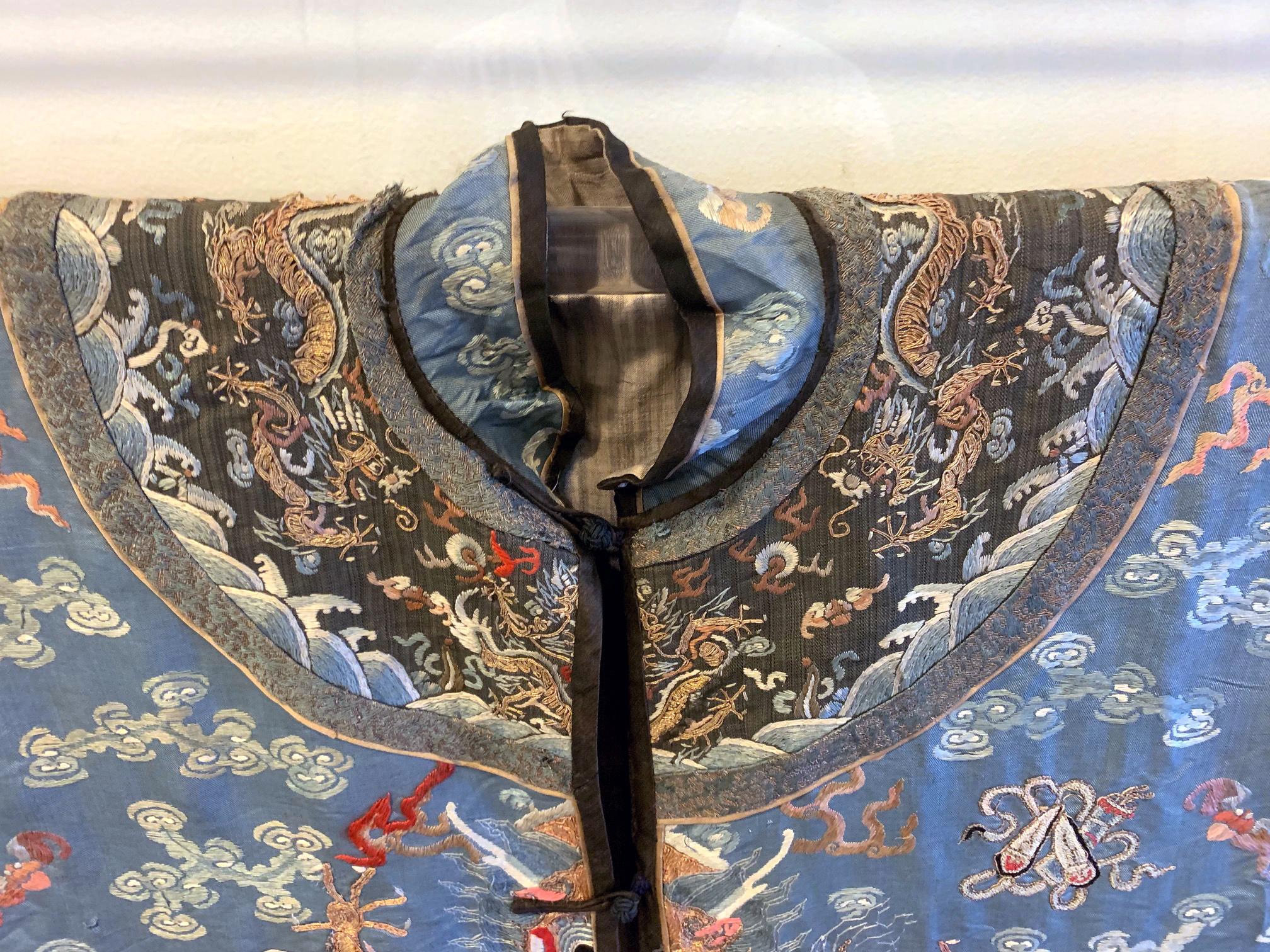 Chinese Woman Quasi-Official Imperial Dragon Robe Qing Dynasty 4