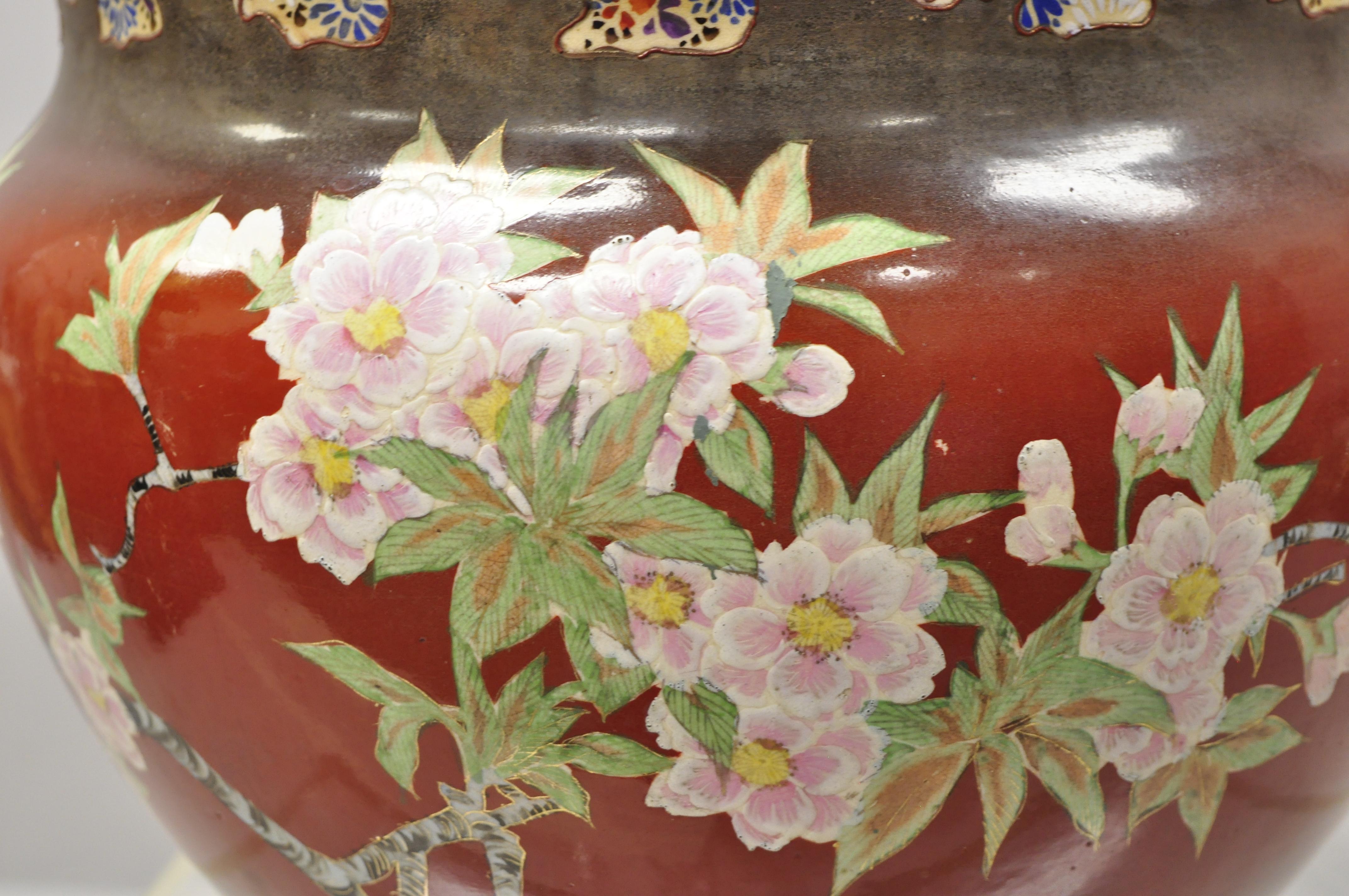 Victorian Chinese Import Pink Famille Rose Medallion Bulbous Jardinière Planter Vase