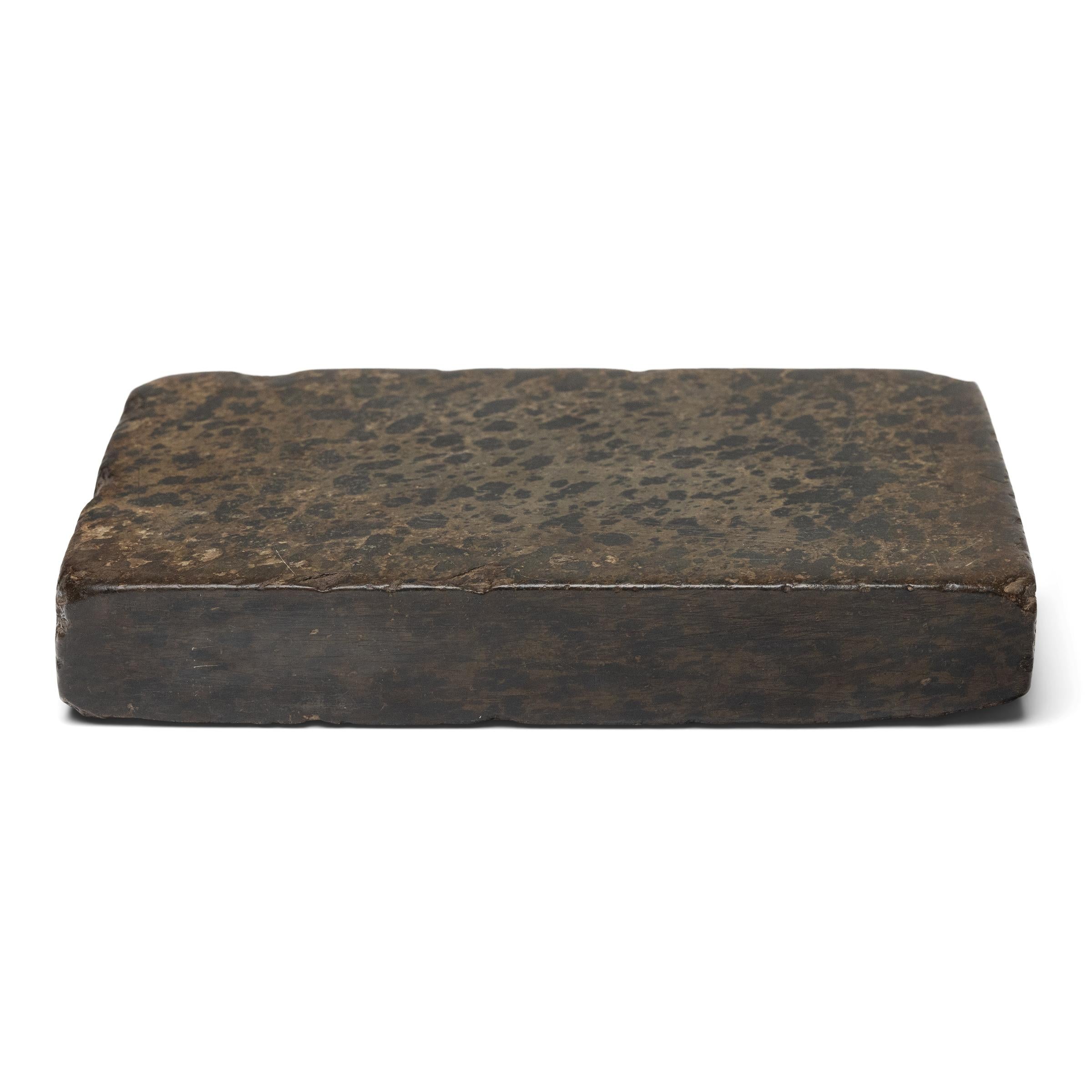 Chinese Ink Slab Stone Tray, c. 1800 In Good Condition For Sale In Chicago, IL