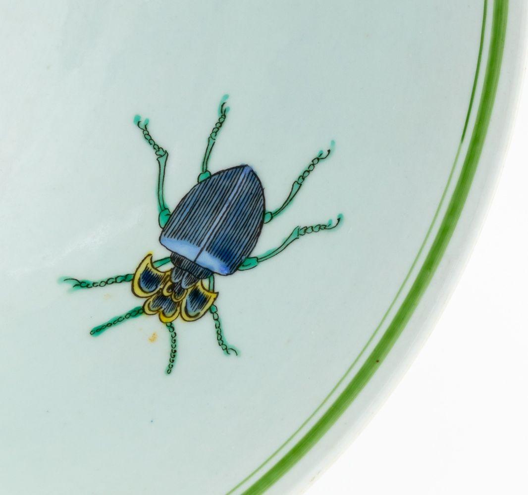 Ponchera de porcelana china con motivos de insectos Glaseado en venta